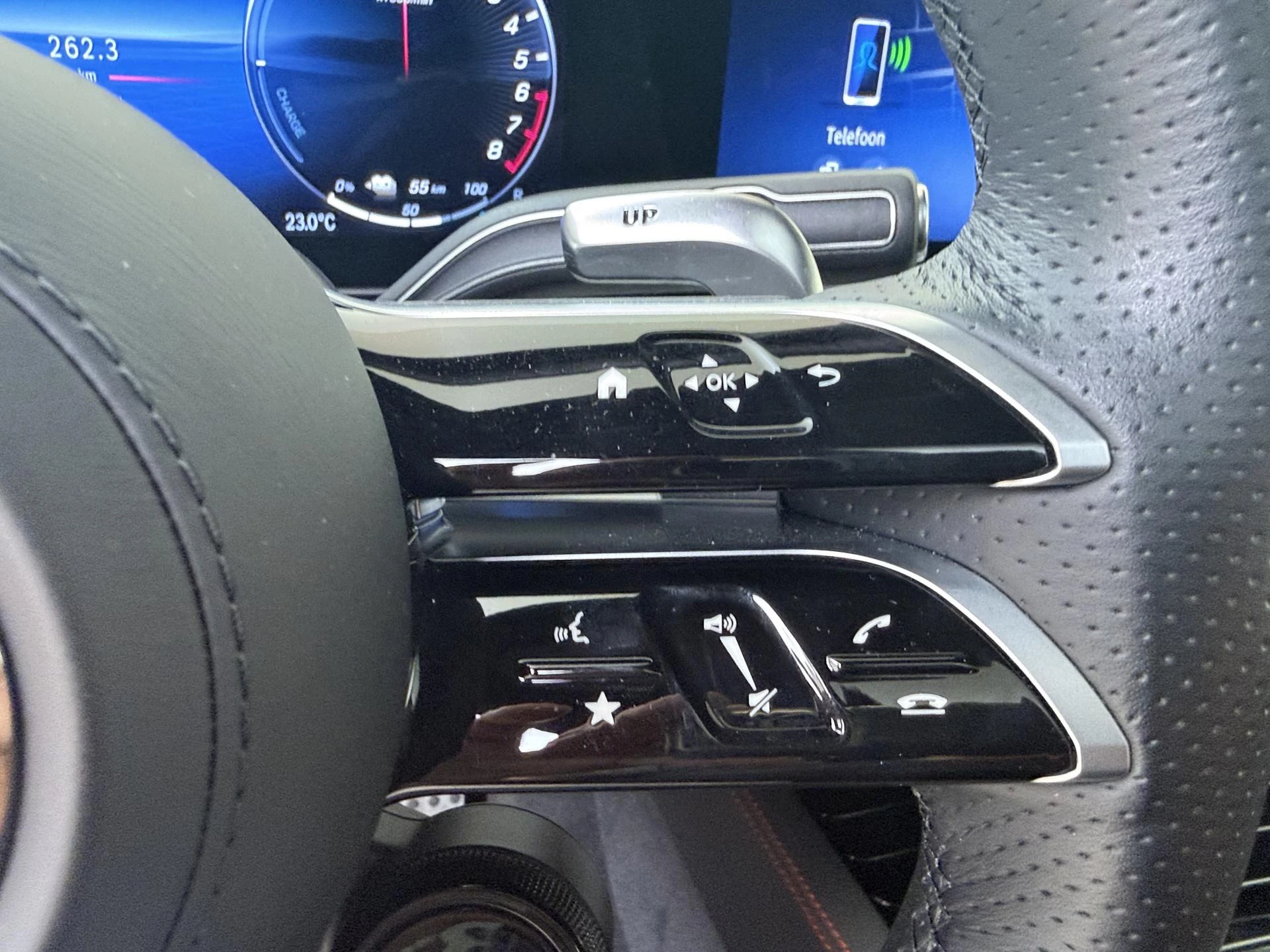Mercedes-Benz-GLE-image-12