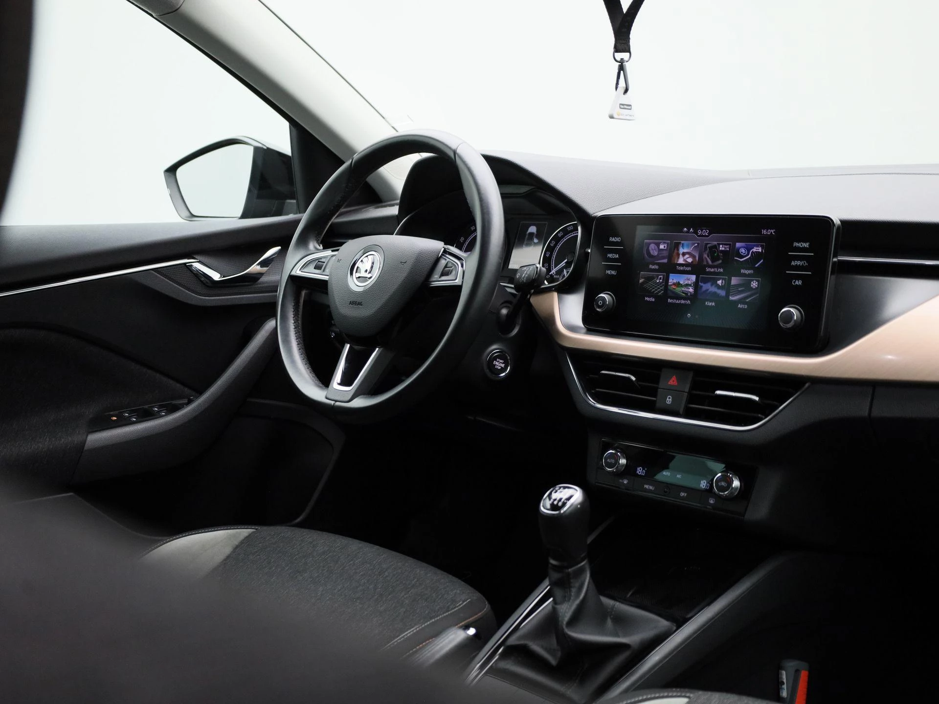 Škoda-Scala-image-34