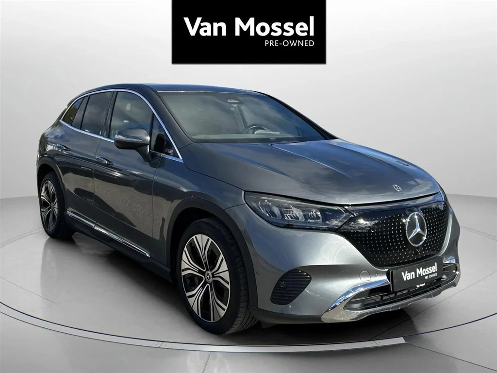 Mercedes-Benz-EQE-image-2