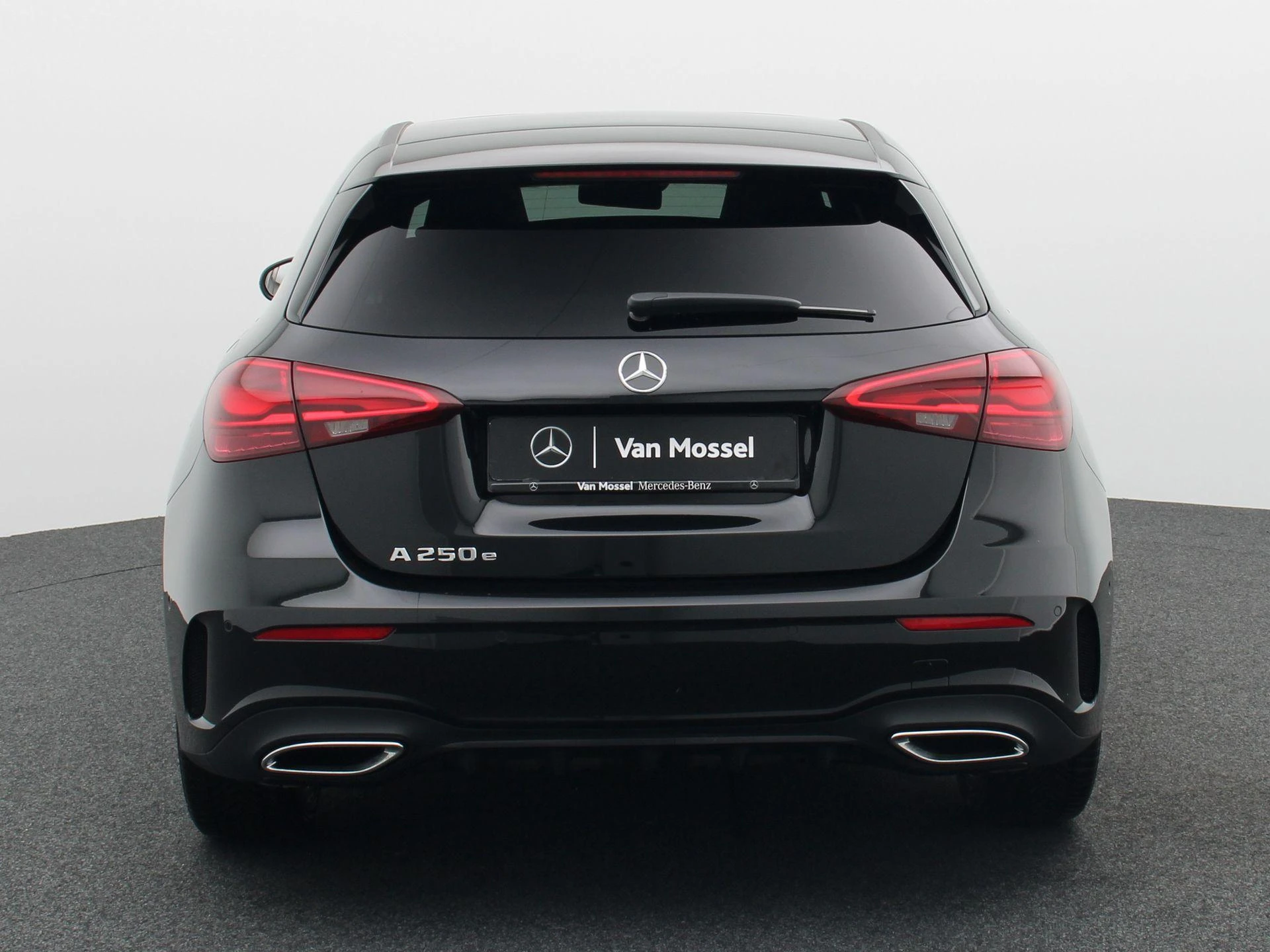 Mercedes-Benz-A-Klasse-image-4