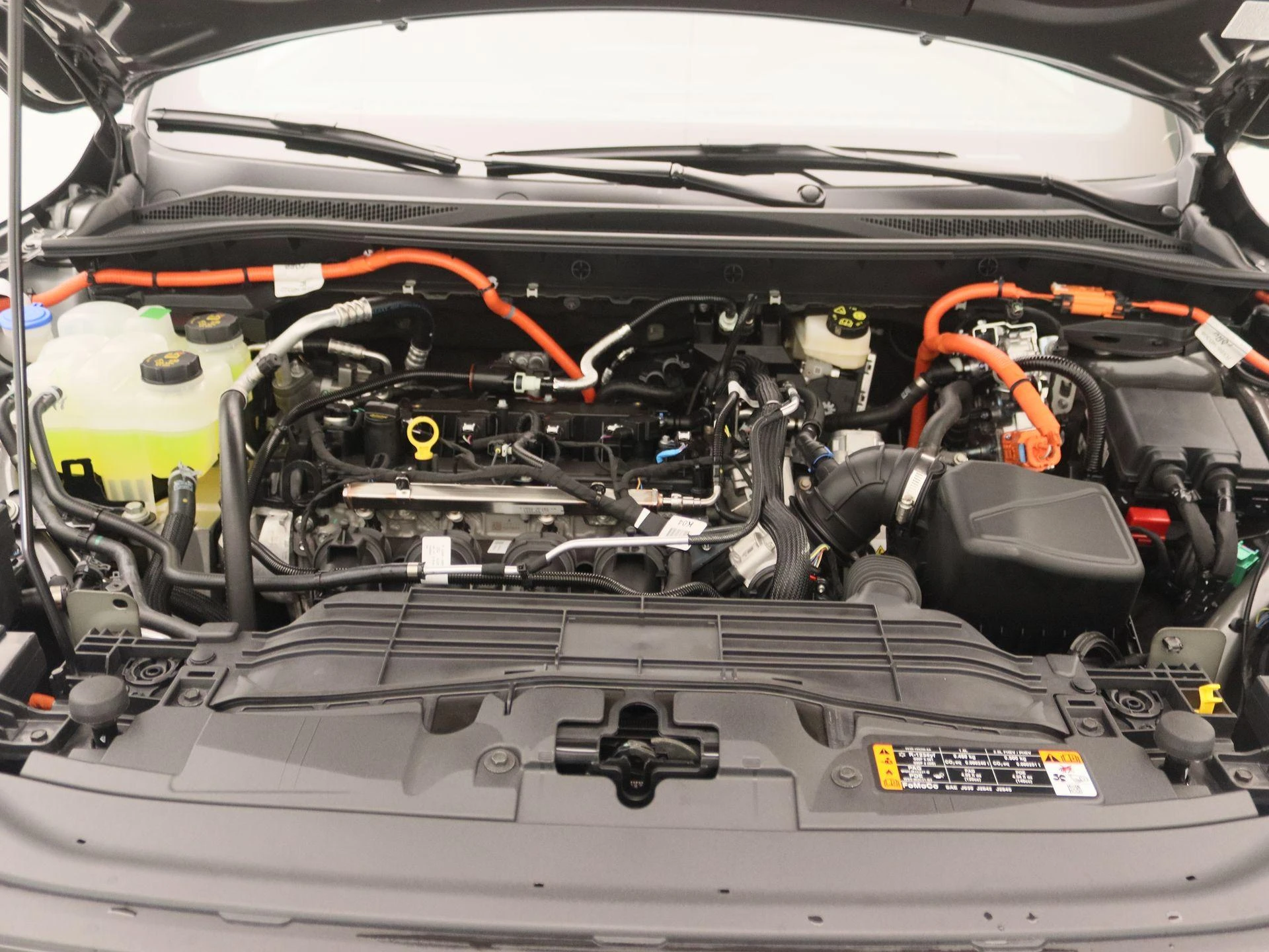 Ford-Kuga-image-27