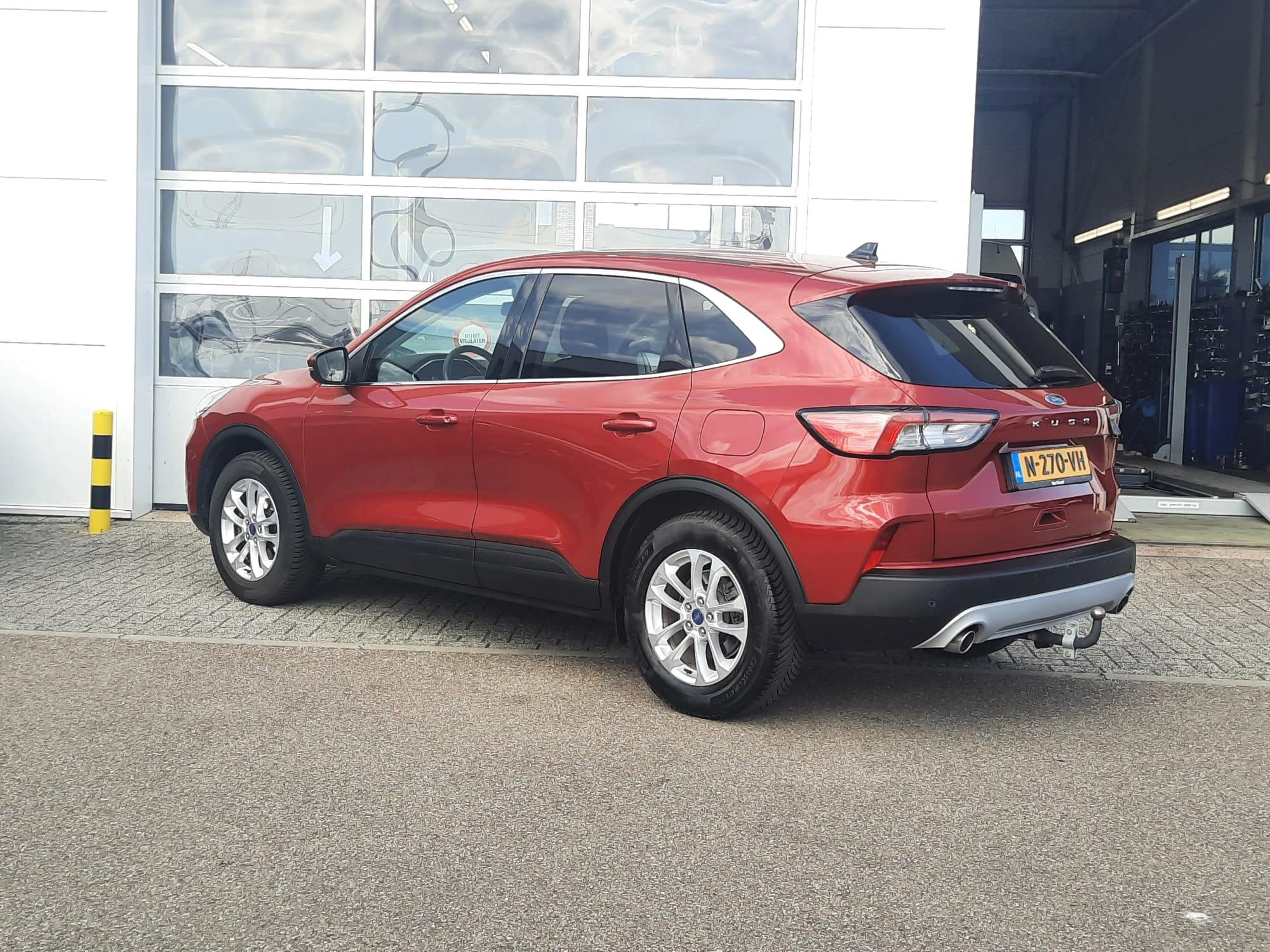 Ford-Kuga-image-2