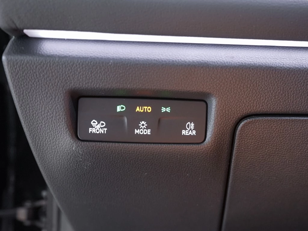 Volkswagen-Passat-image-14