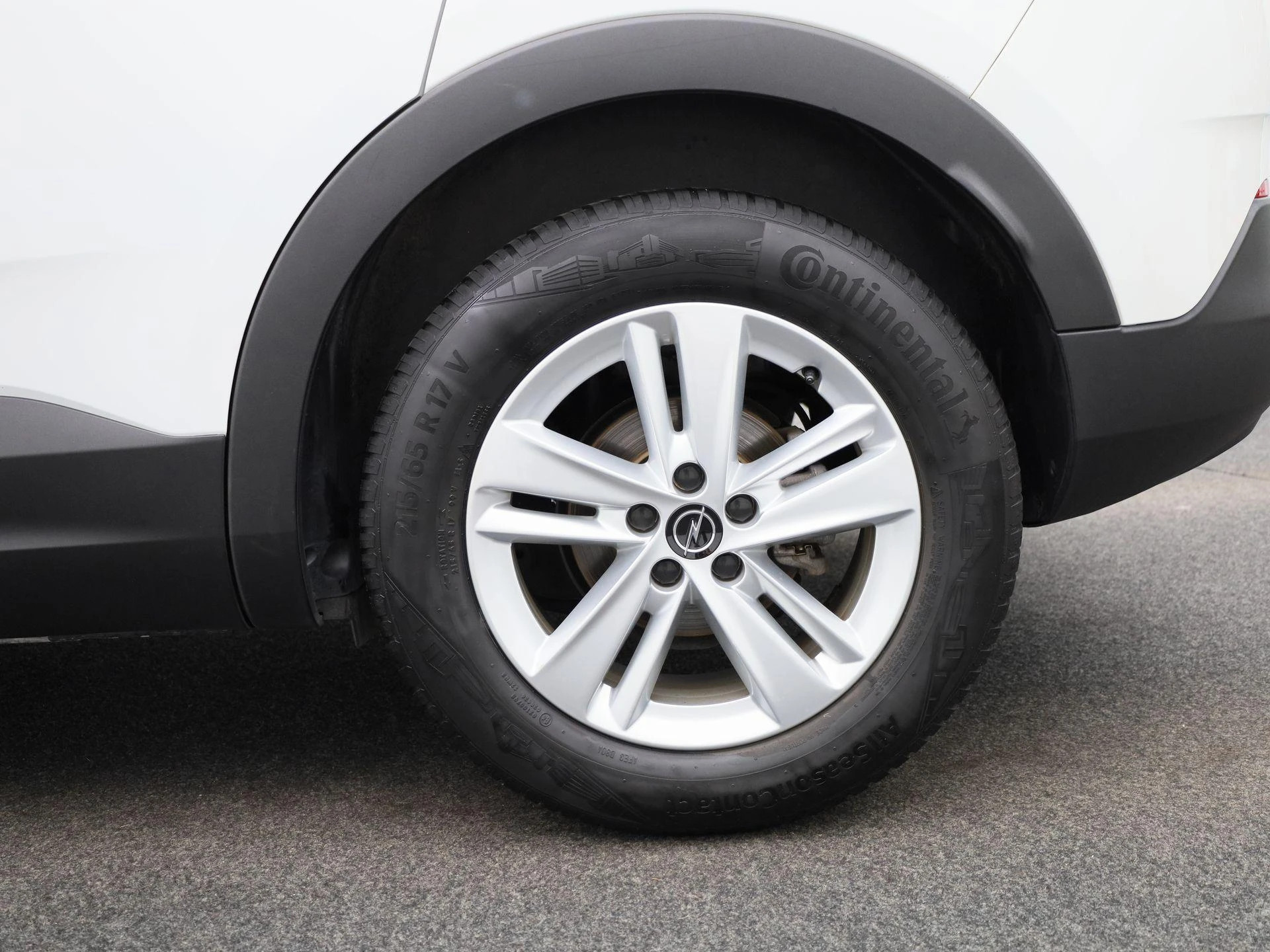 Opel-Grandland-image-12