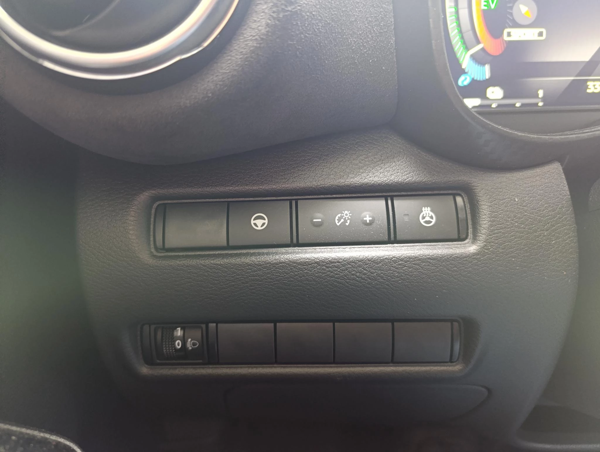 Nissan-Juke-image-19