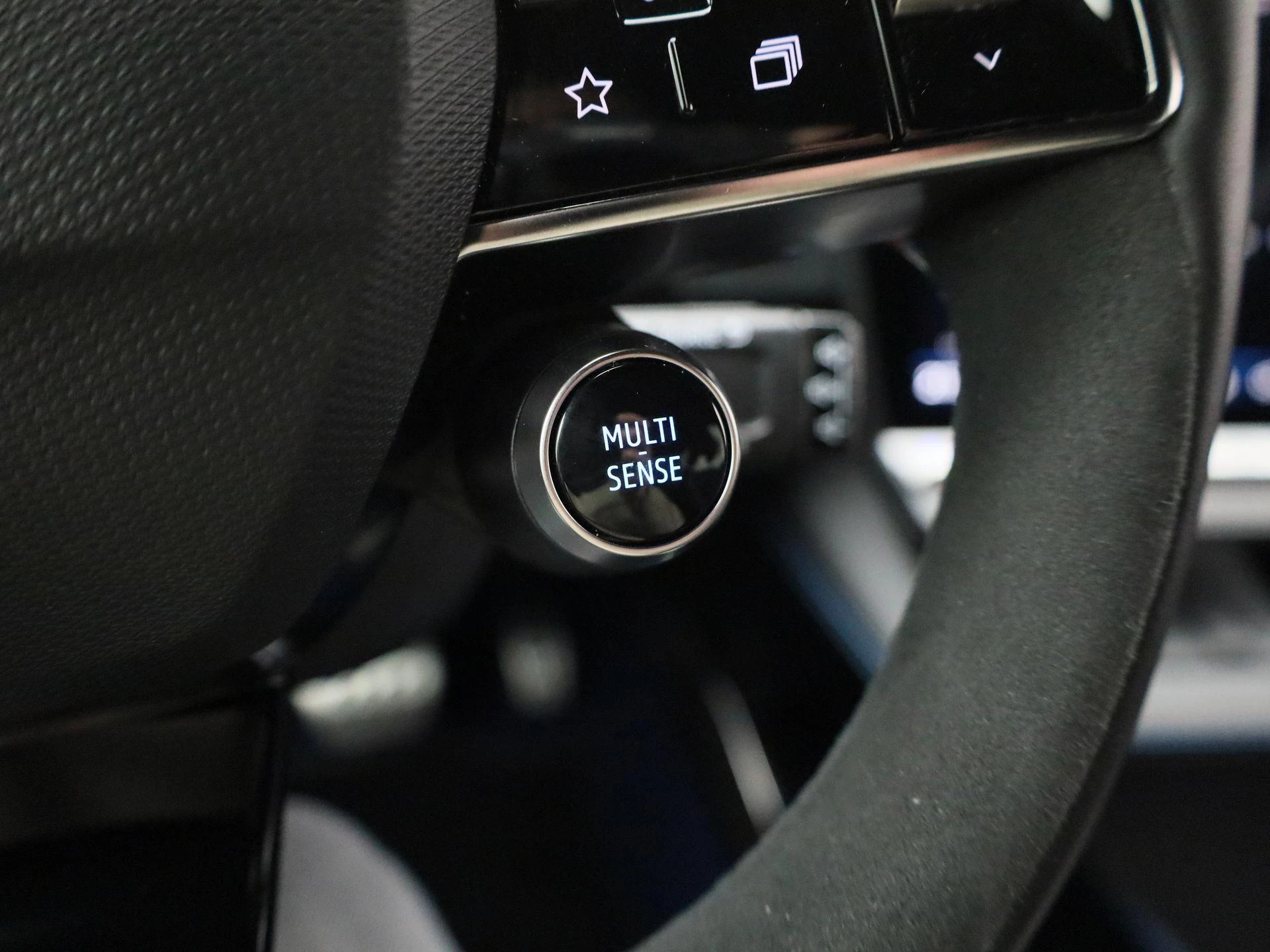 Renault-Scénic-image-31