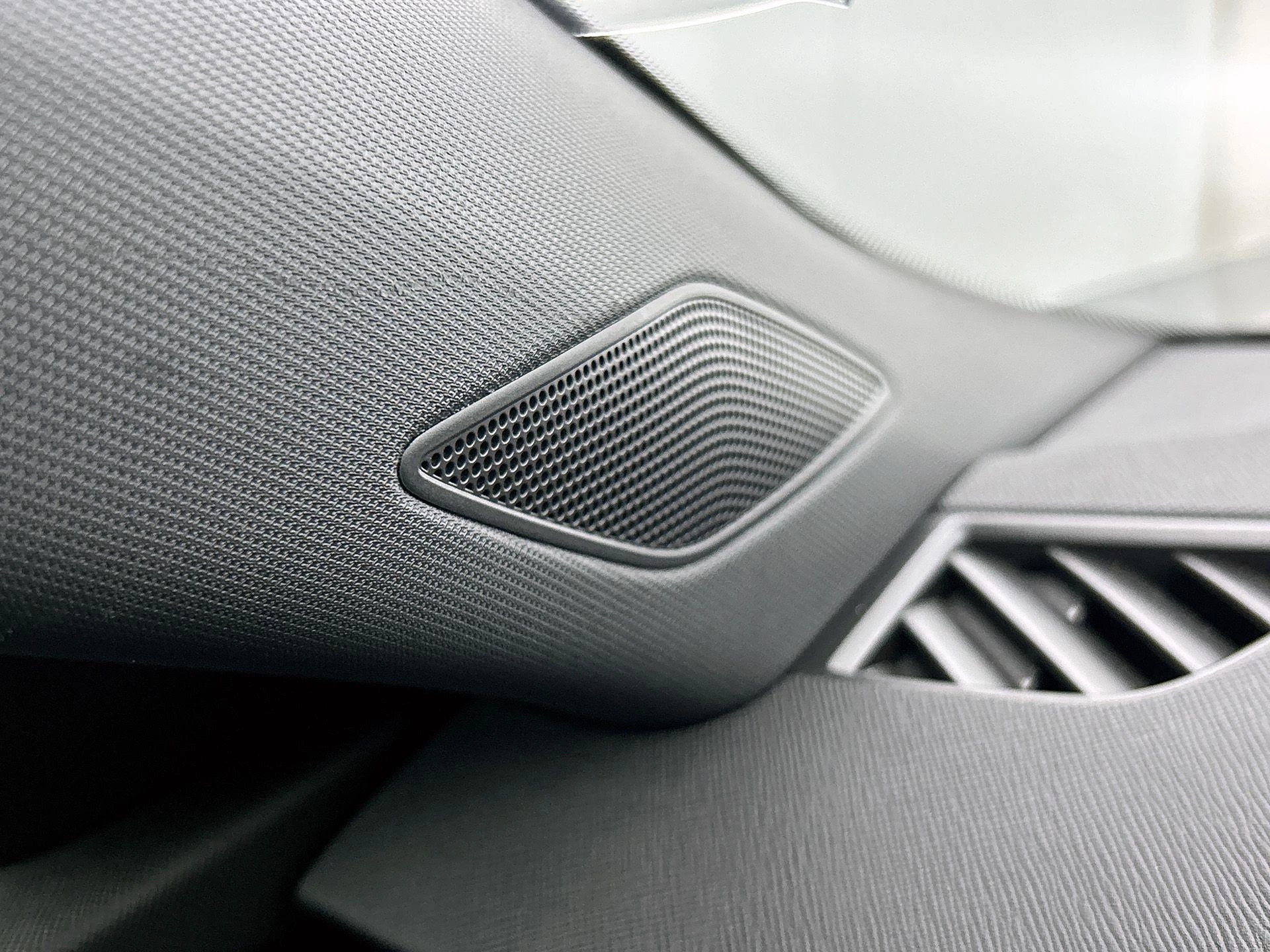 Škoda-Octavia-image-19