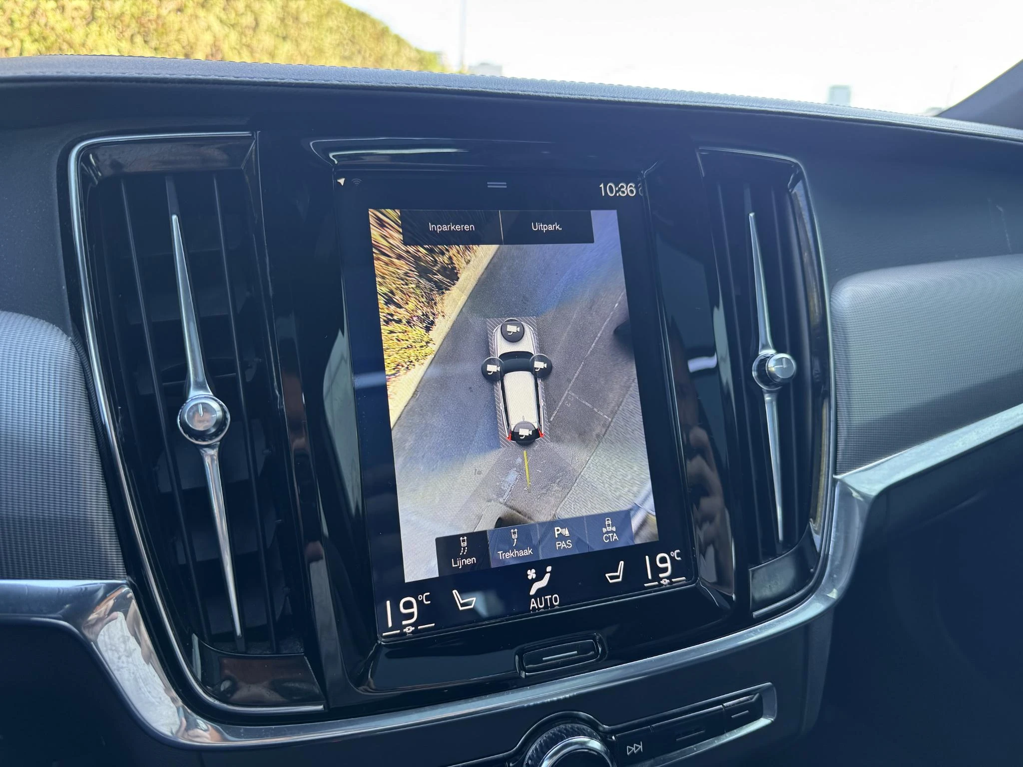 Volvo-V90-image-5