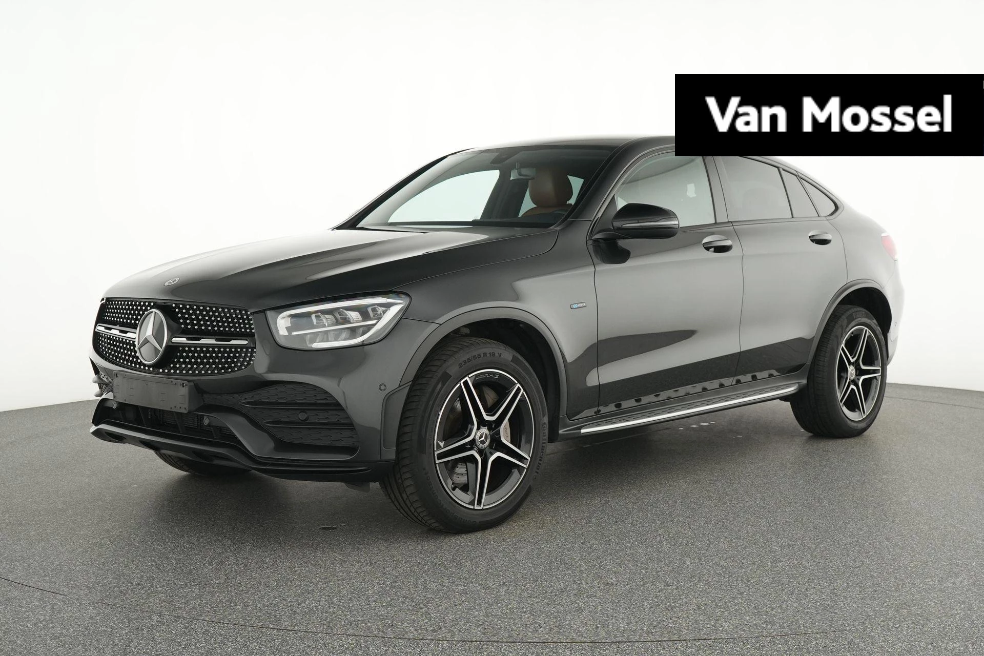 Mercedes-Benz-GLC-image-0
