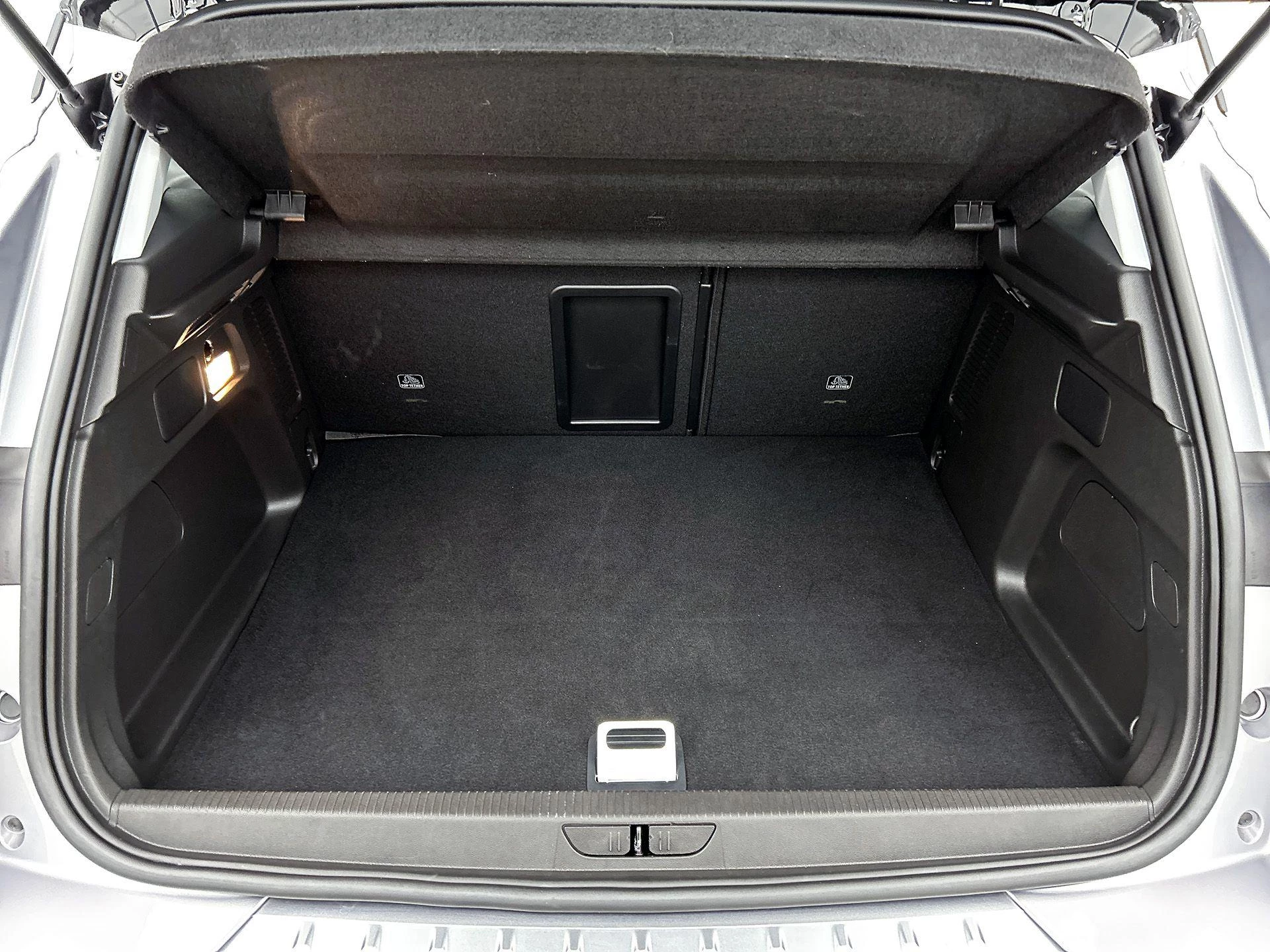 Opel-Grandland-image-24