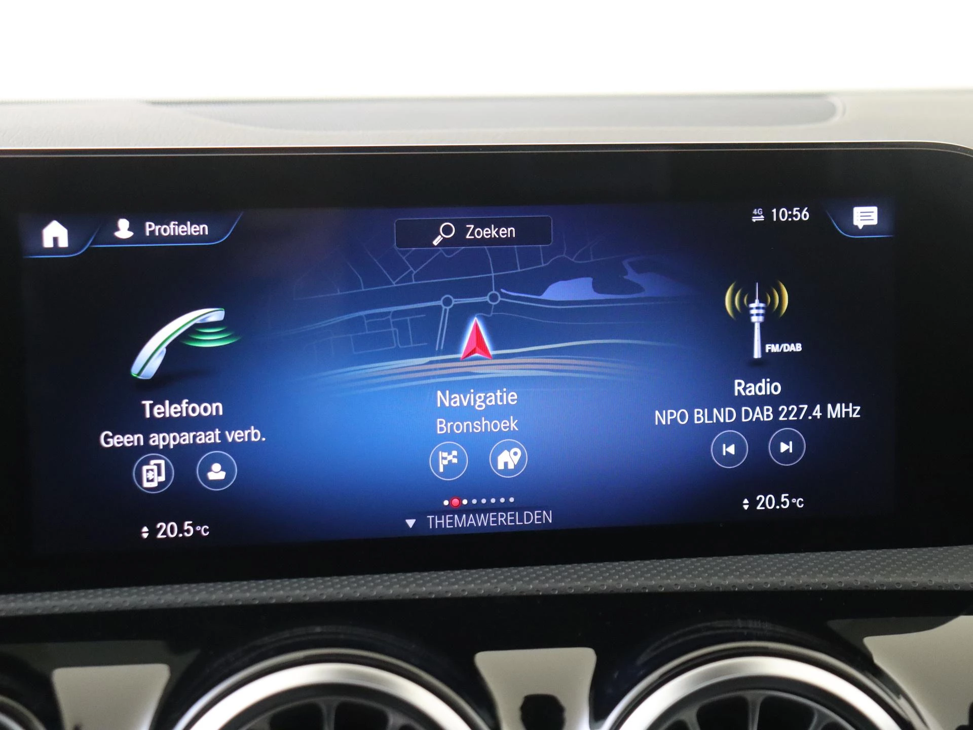 Mercedes-Benz-A-Klasse-image-16