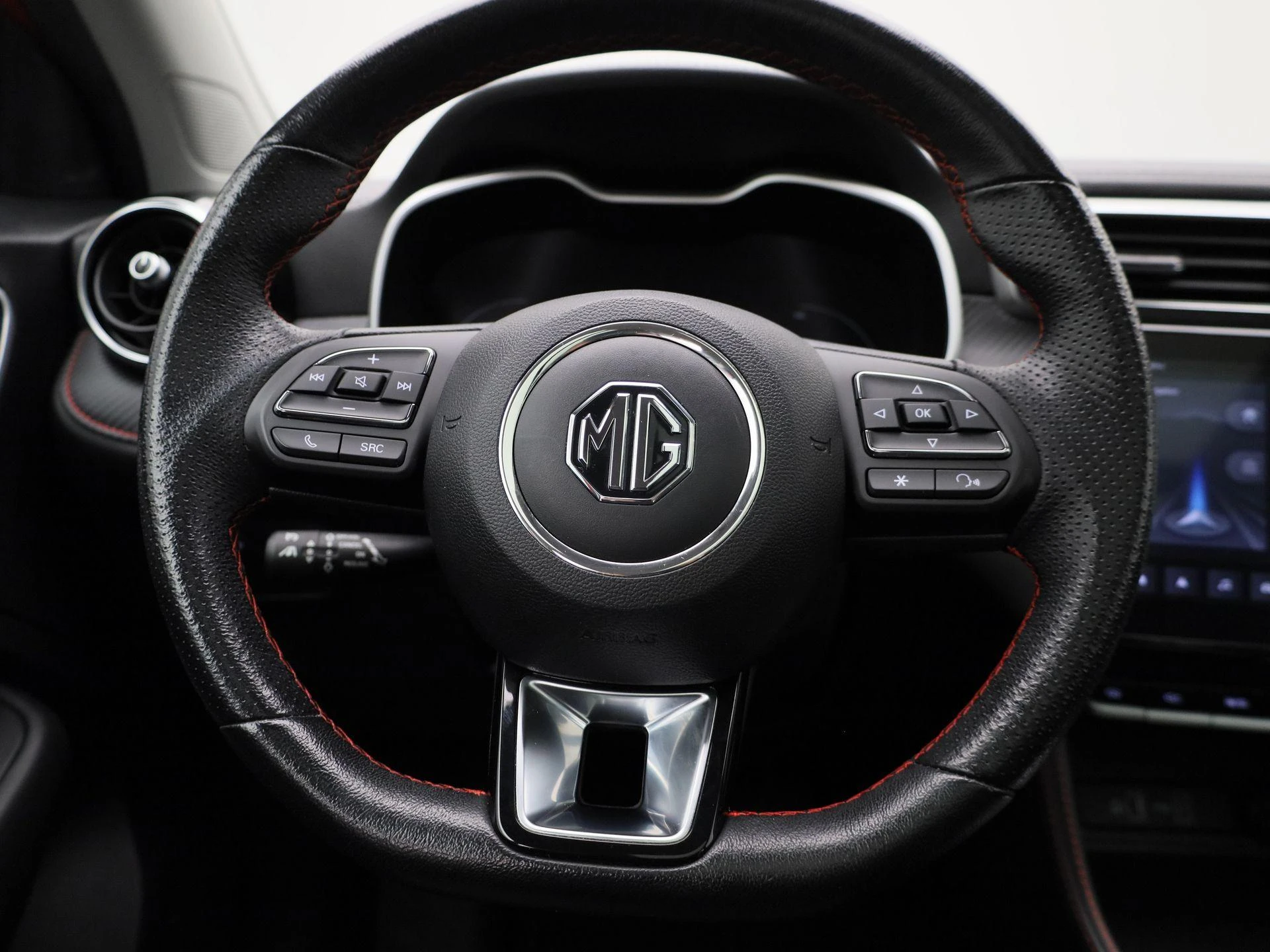 MG-ZS EV-image-6