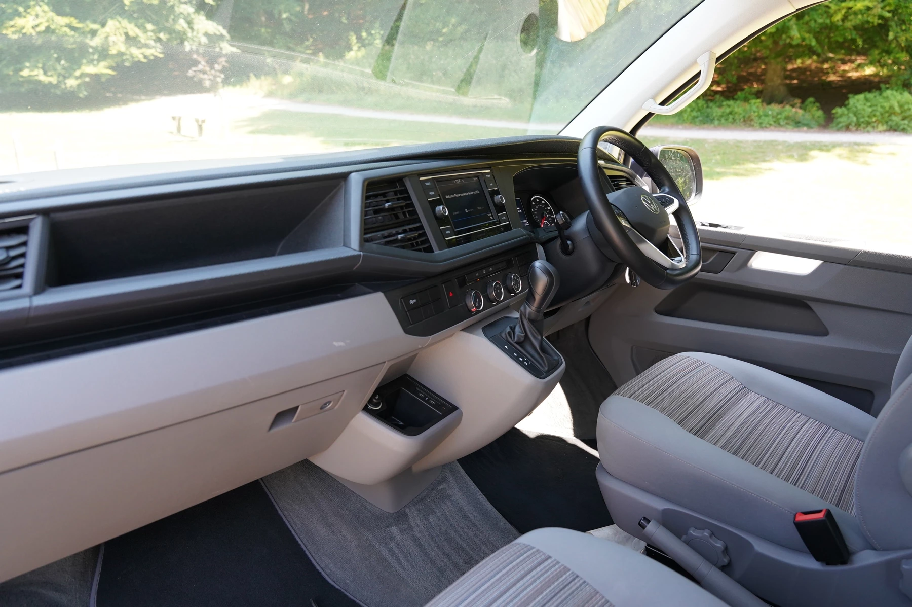 Volkswagen-California-image-1