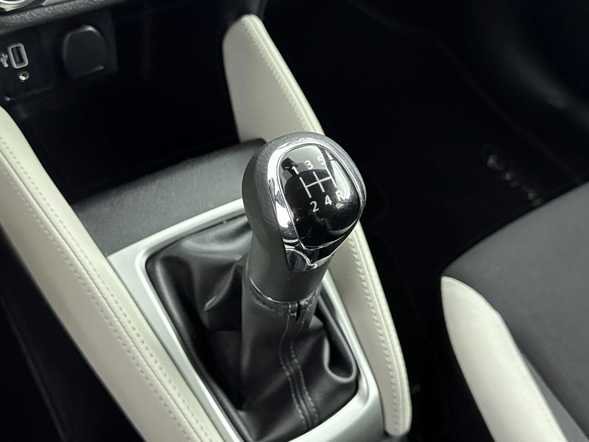 Nissan-Micra-image-15