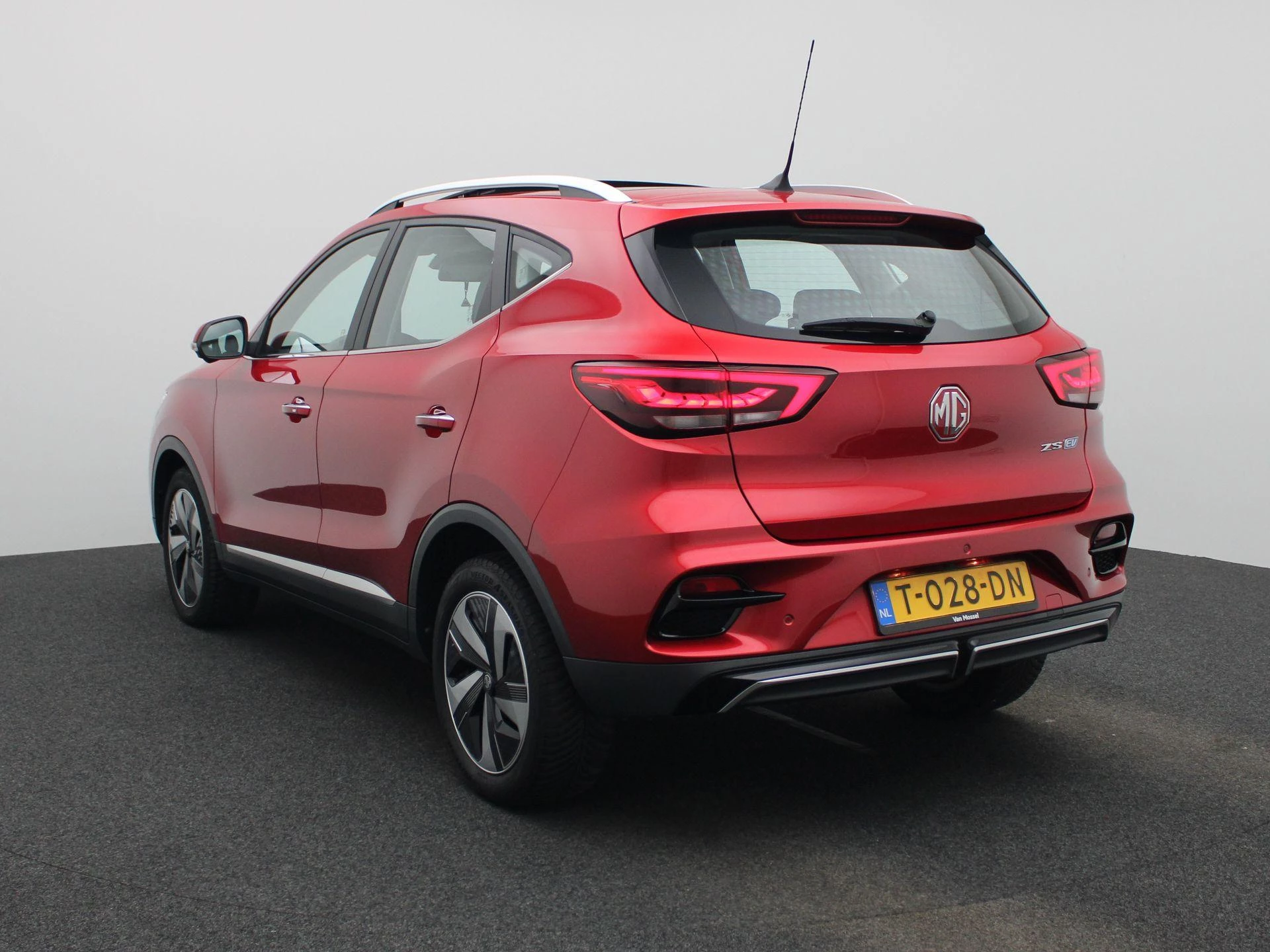 MG ZS EV