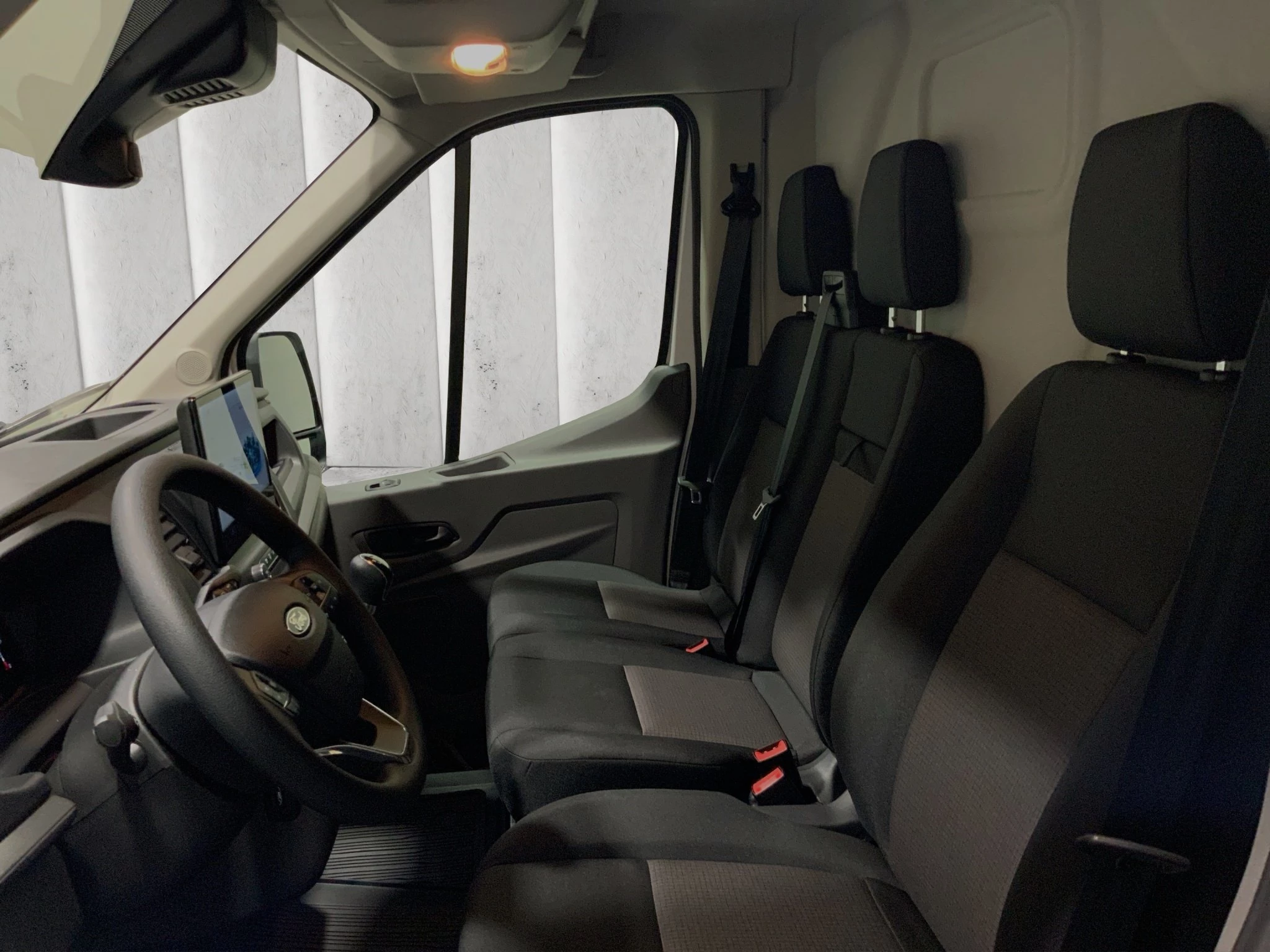 Ford-Transit-image-9