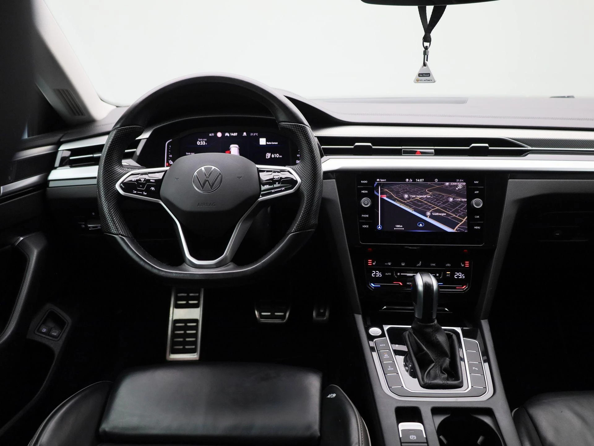Volkswagen-Arteon-image-6