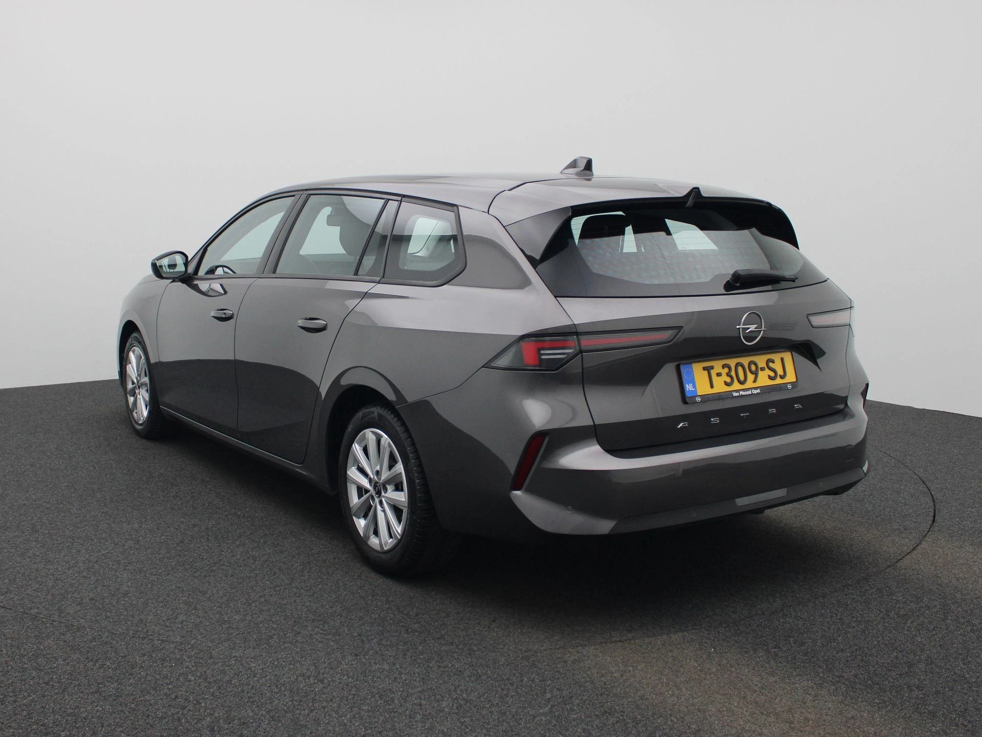 Opel Astra Sports Tourer 1.2 Level 2