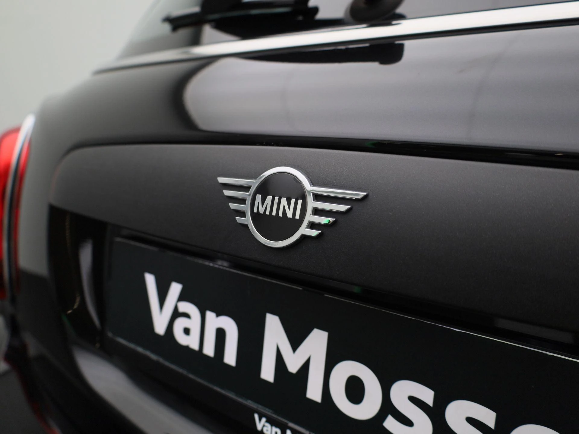 MINI-One-image-26