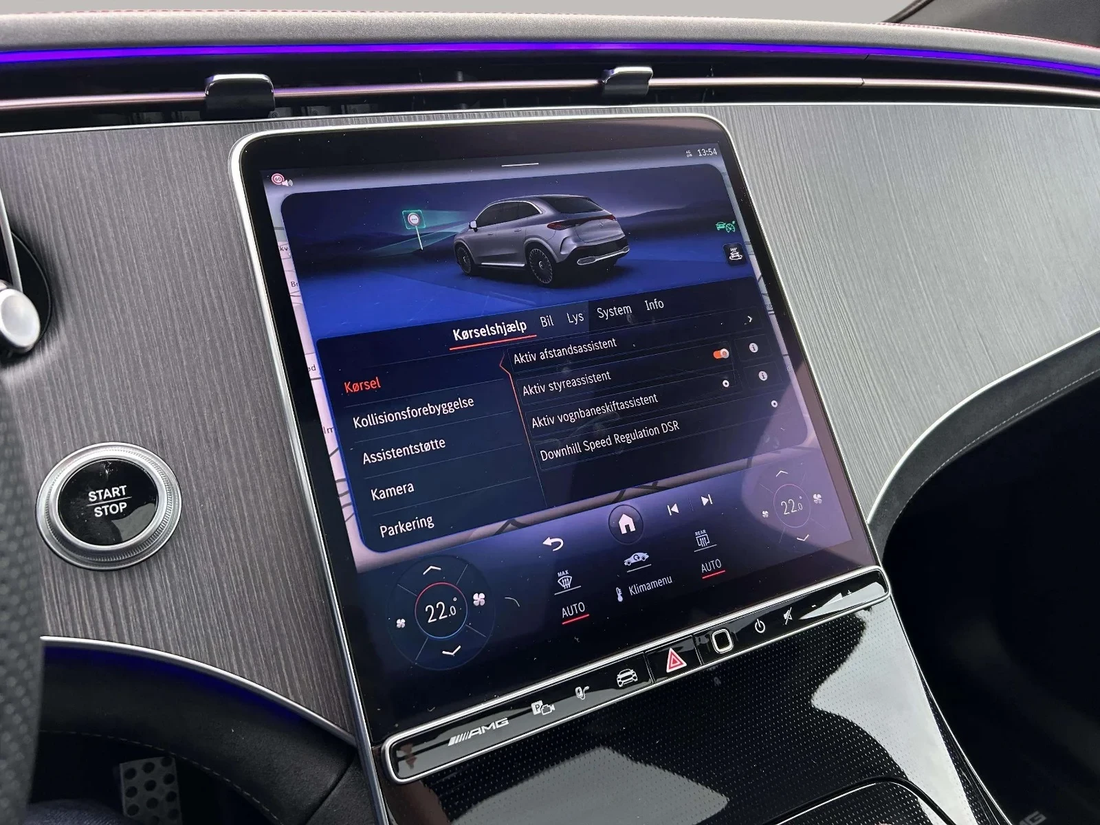 Mercedes-Benz-EQE-image-16
