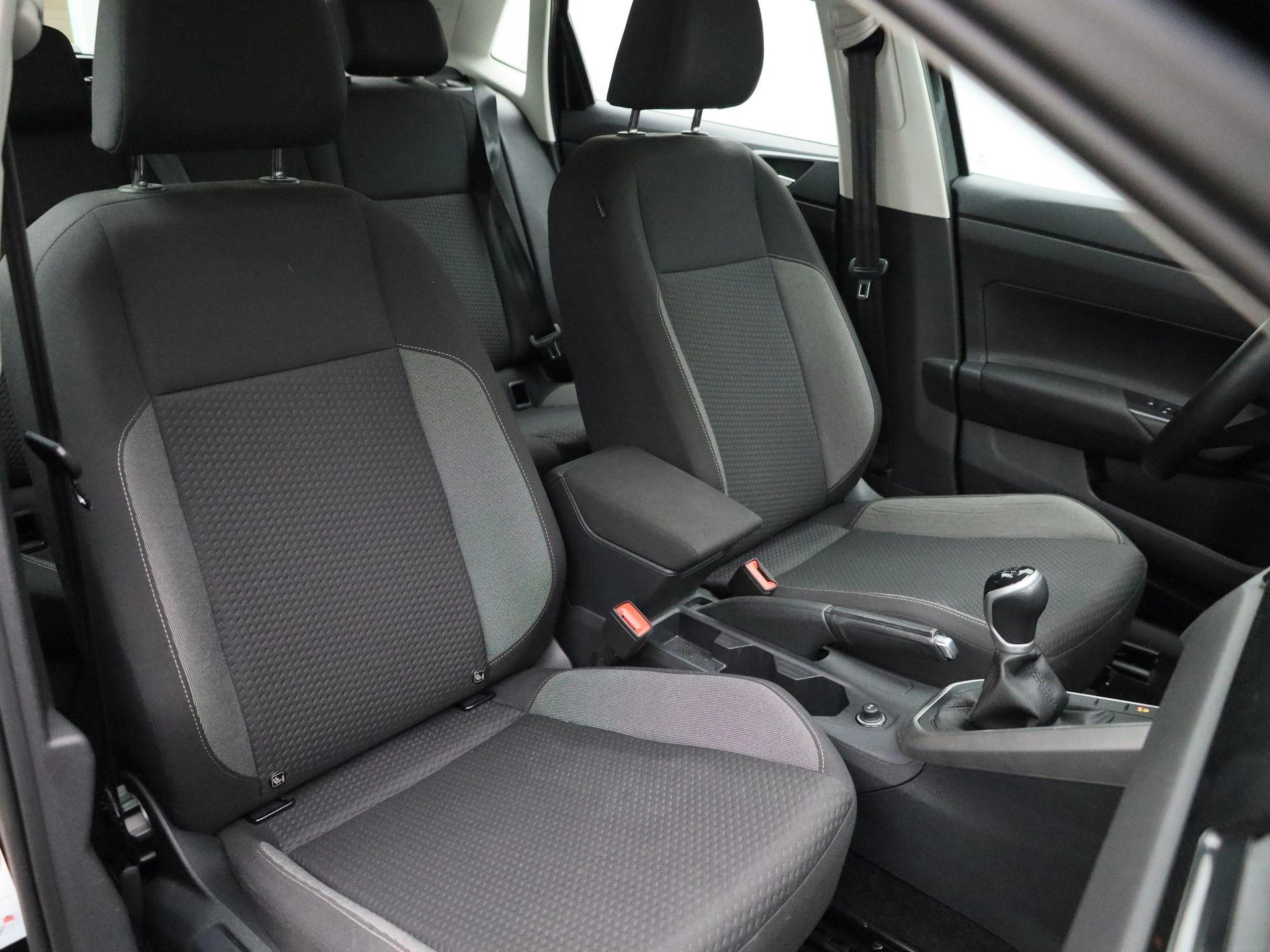 Volkswagen Polo 1.0 TSI Life Business
