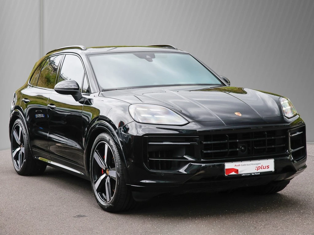Porsche Cayenne S Panorama AHK Leder Luftfederung BOSE