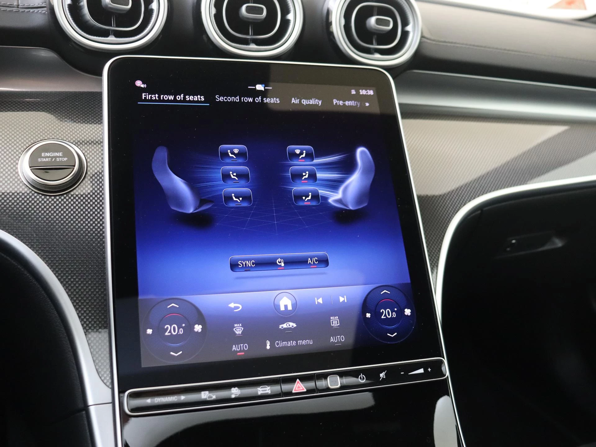 Mercedes-Benz-C-Klasse-image-17