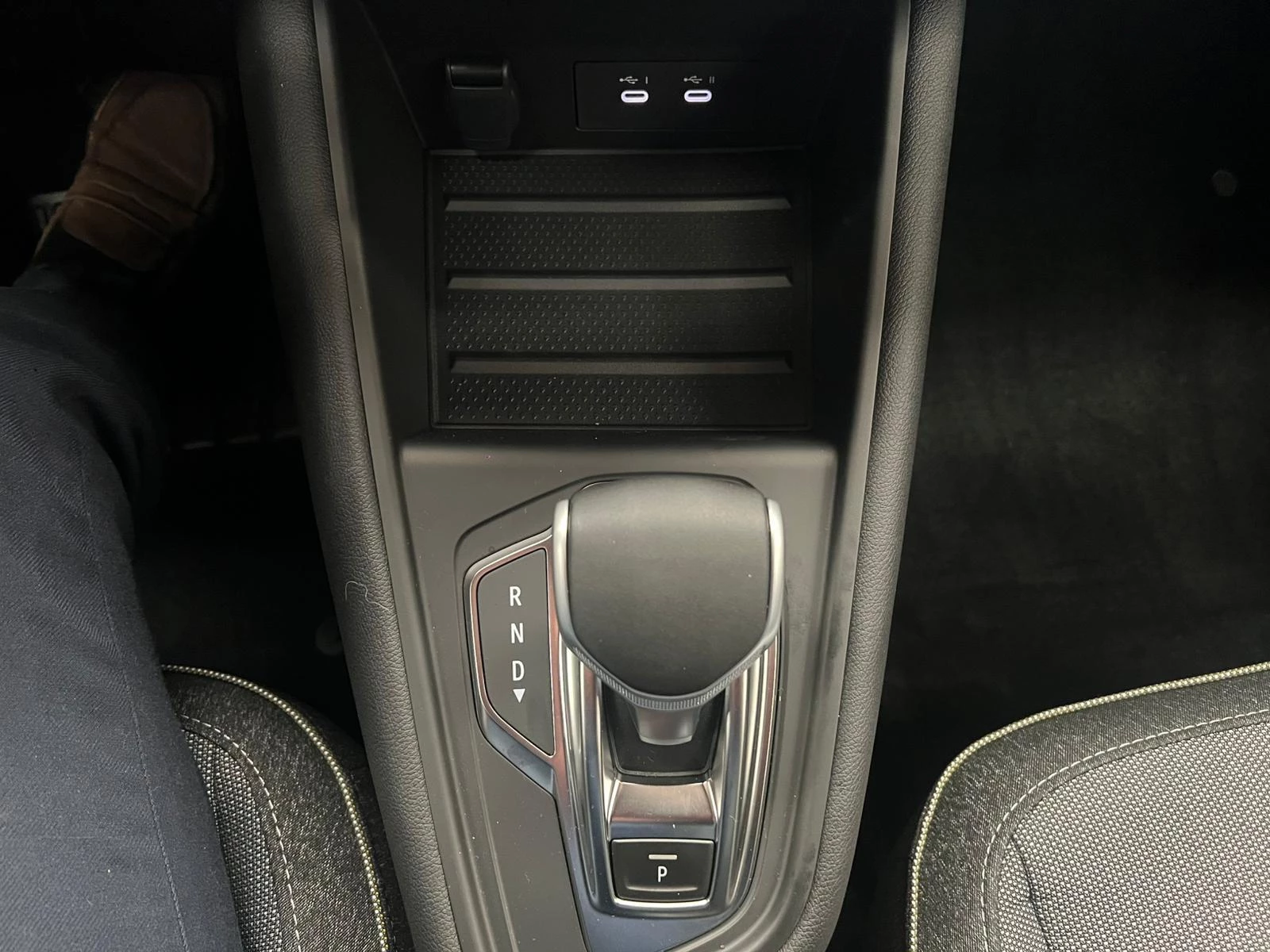 Renault-Captur-image-16