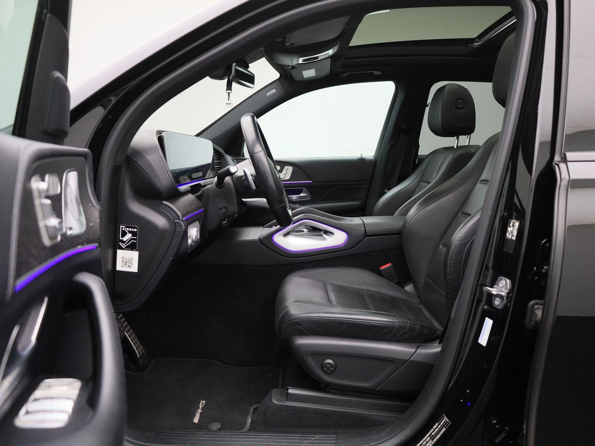 Mercedes-Benz-GLE-image-10