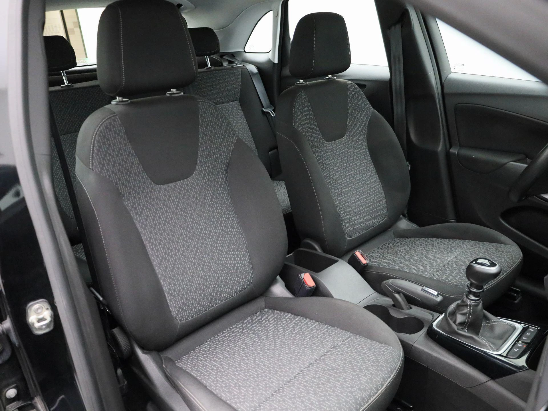 Opel-Crossland-image-30