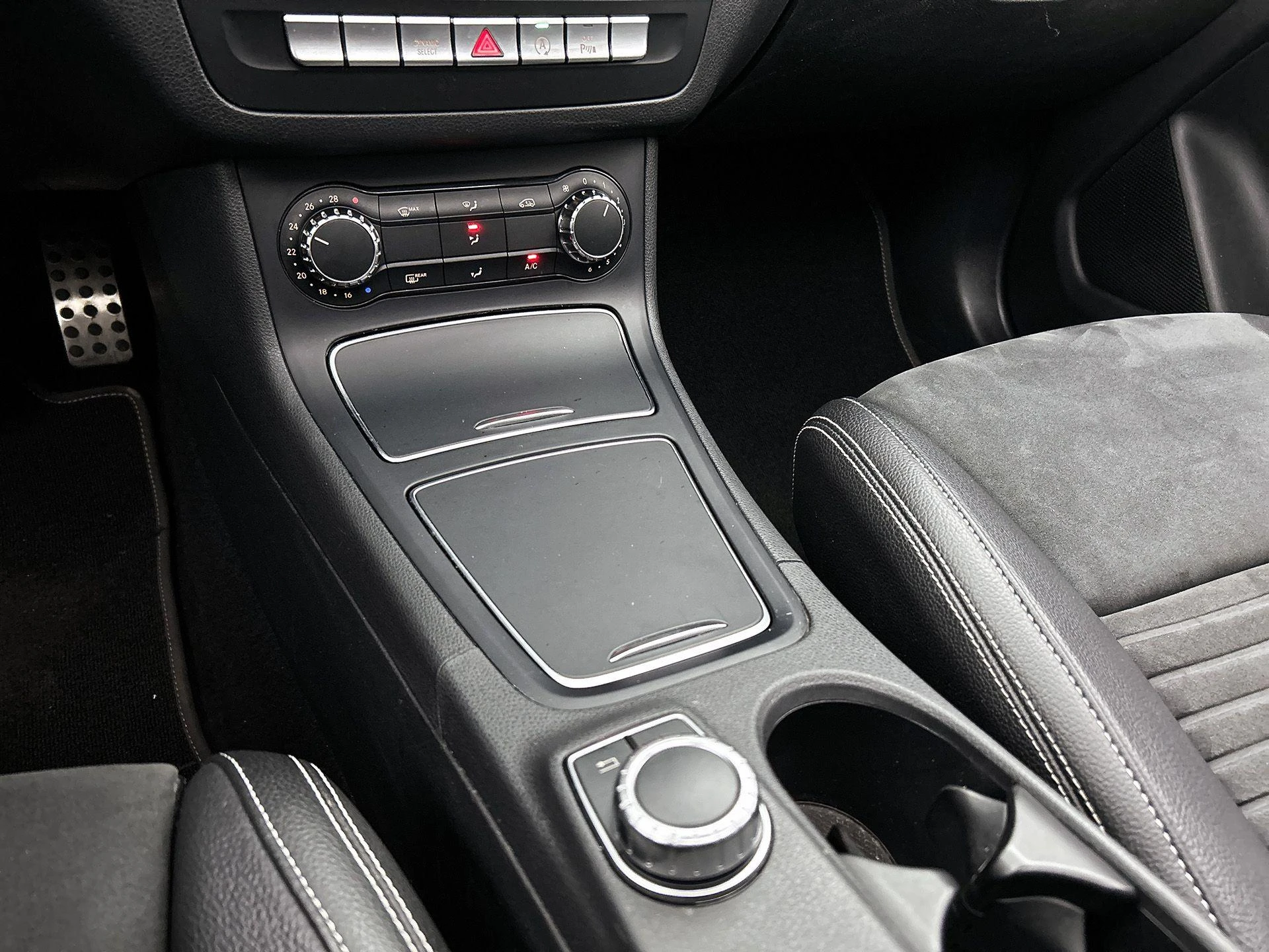 Mercedes-Benz-B-Klasse-image-24