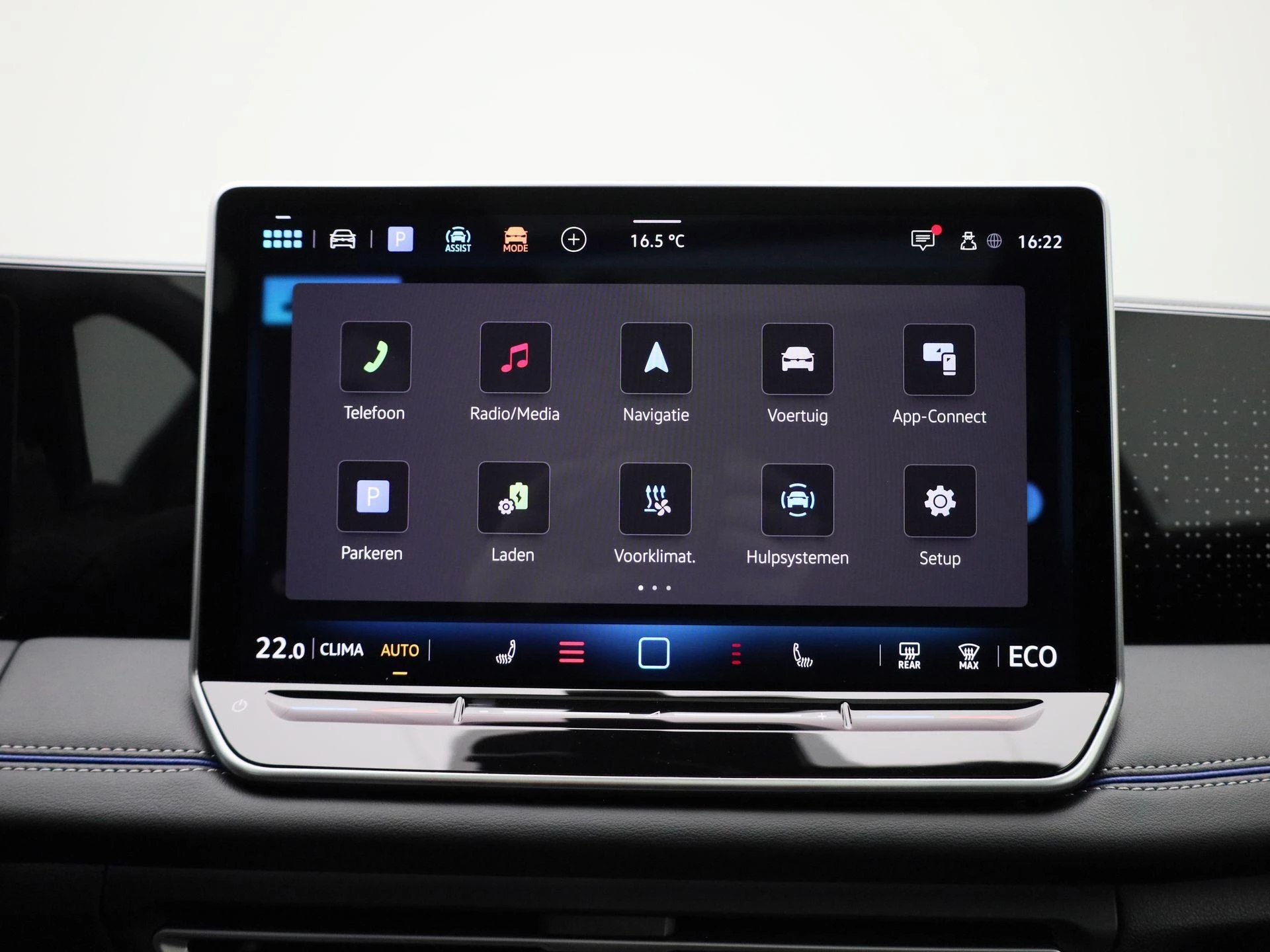 Volkswagen-Tiguan-image-22