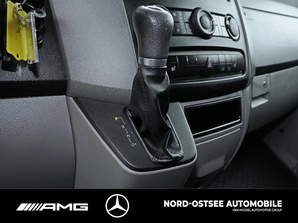 Mercedes-Benz Sprinter 219 L2H2 TEMPOMAT HOLZBODEN KAMERA AHK