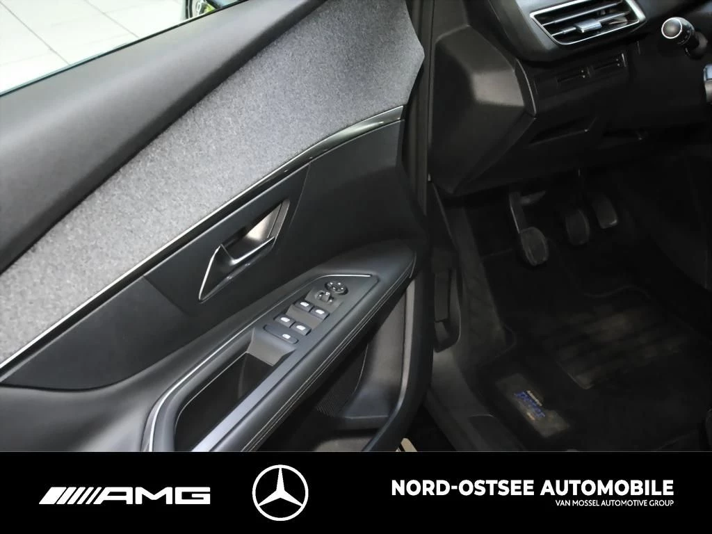 Peugeot 3008 2.0 BlueHDi LED SHZ NAVI ALLURE DYN.LICHT Allure