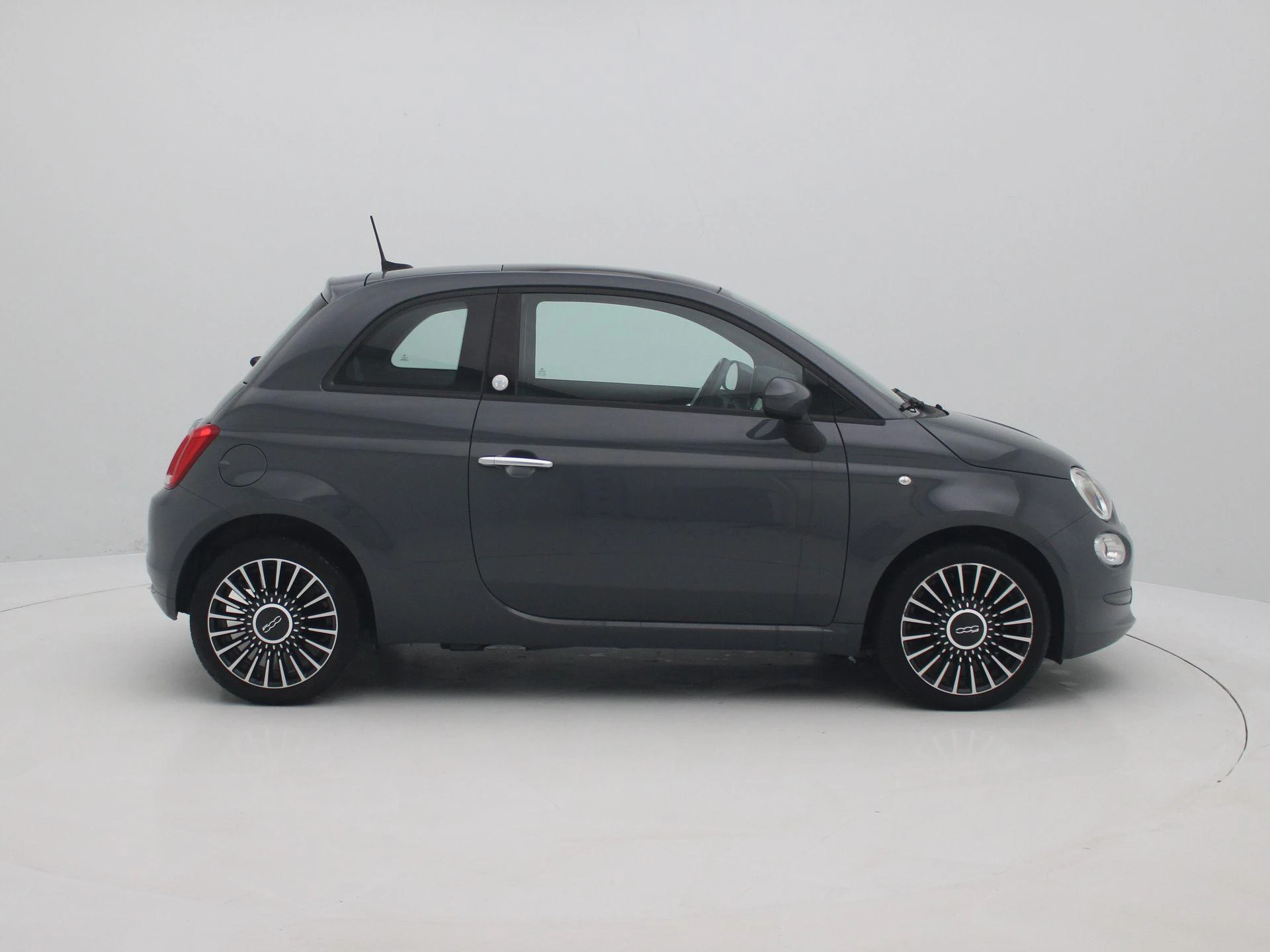Fiat 500 1.0 Hybrid Launch Edition