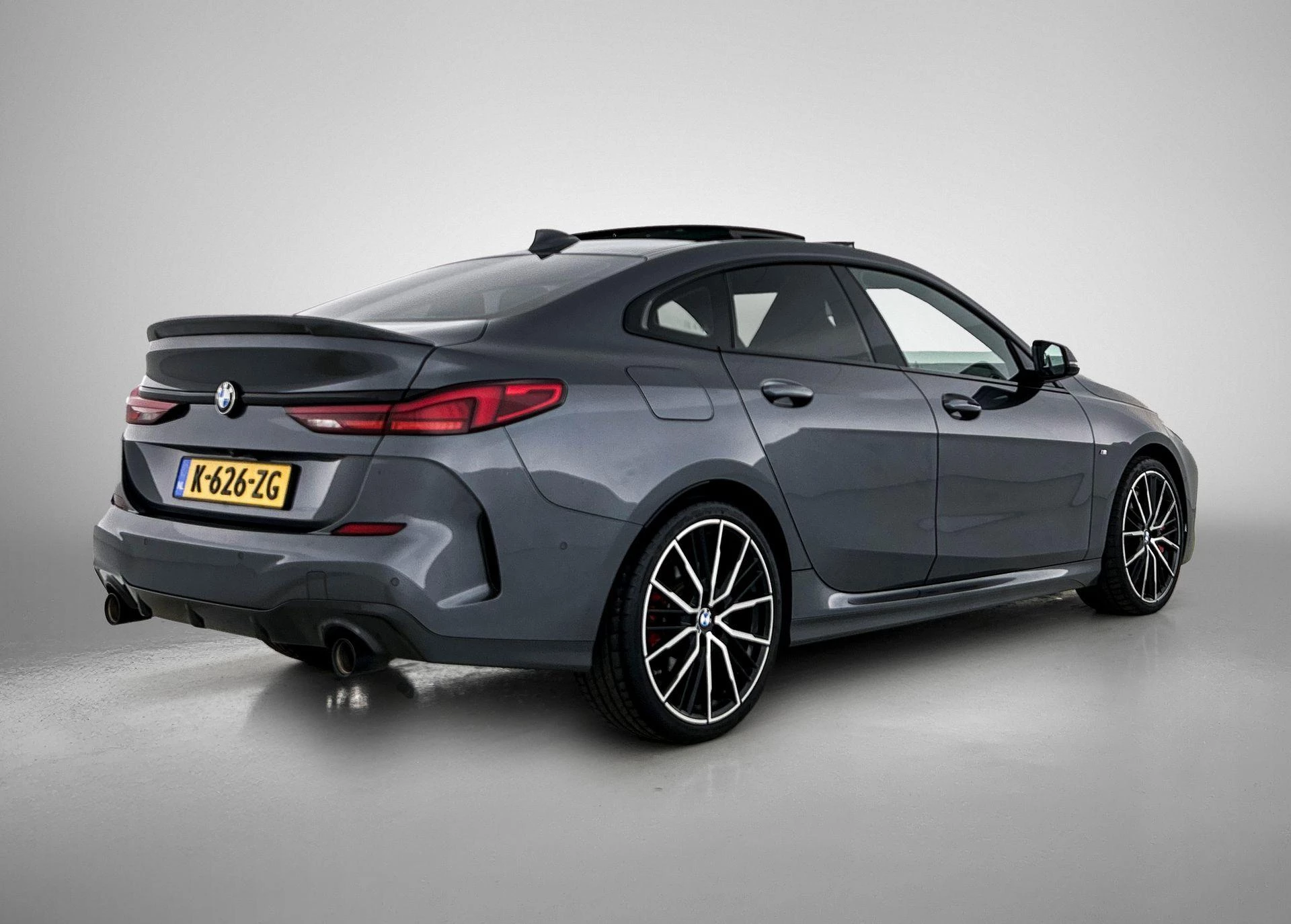 BMW-2 Serie-image-3