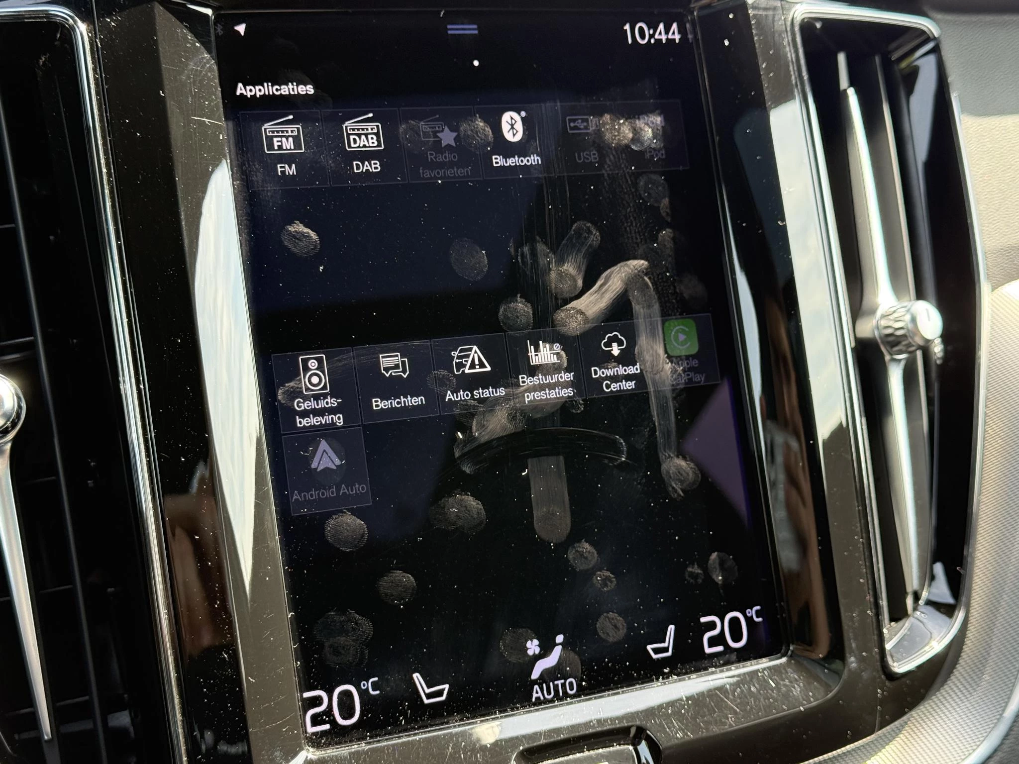 Volvo-XC60-image-24