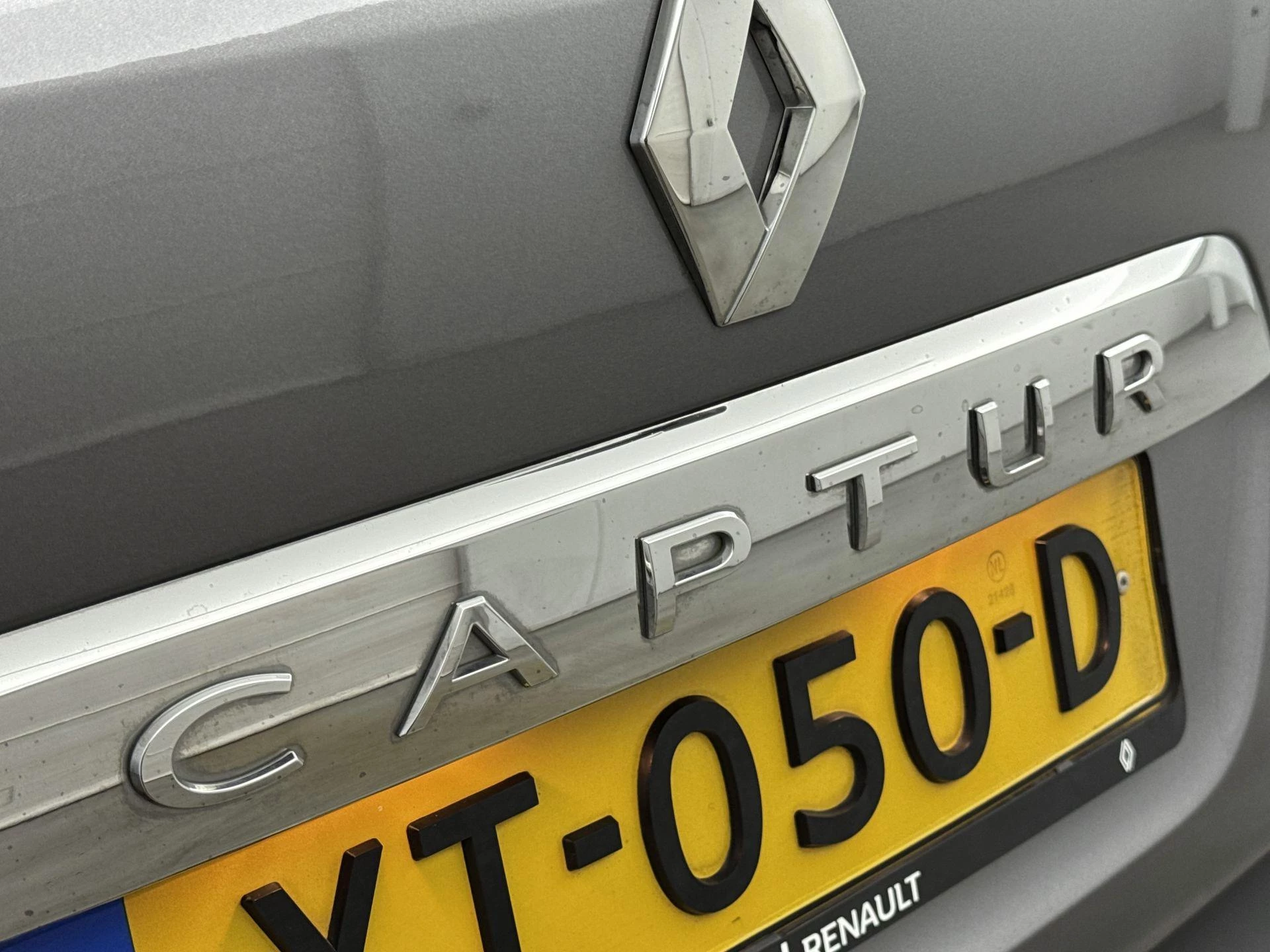Renault-Captur-image-19