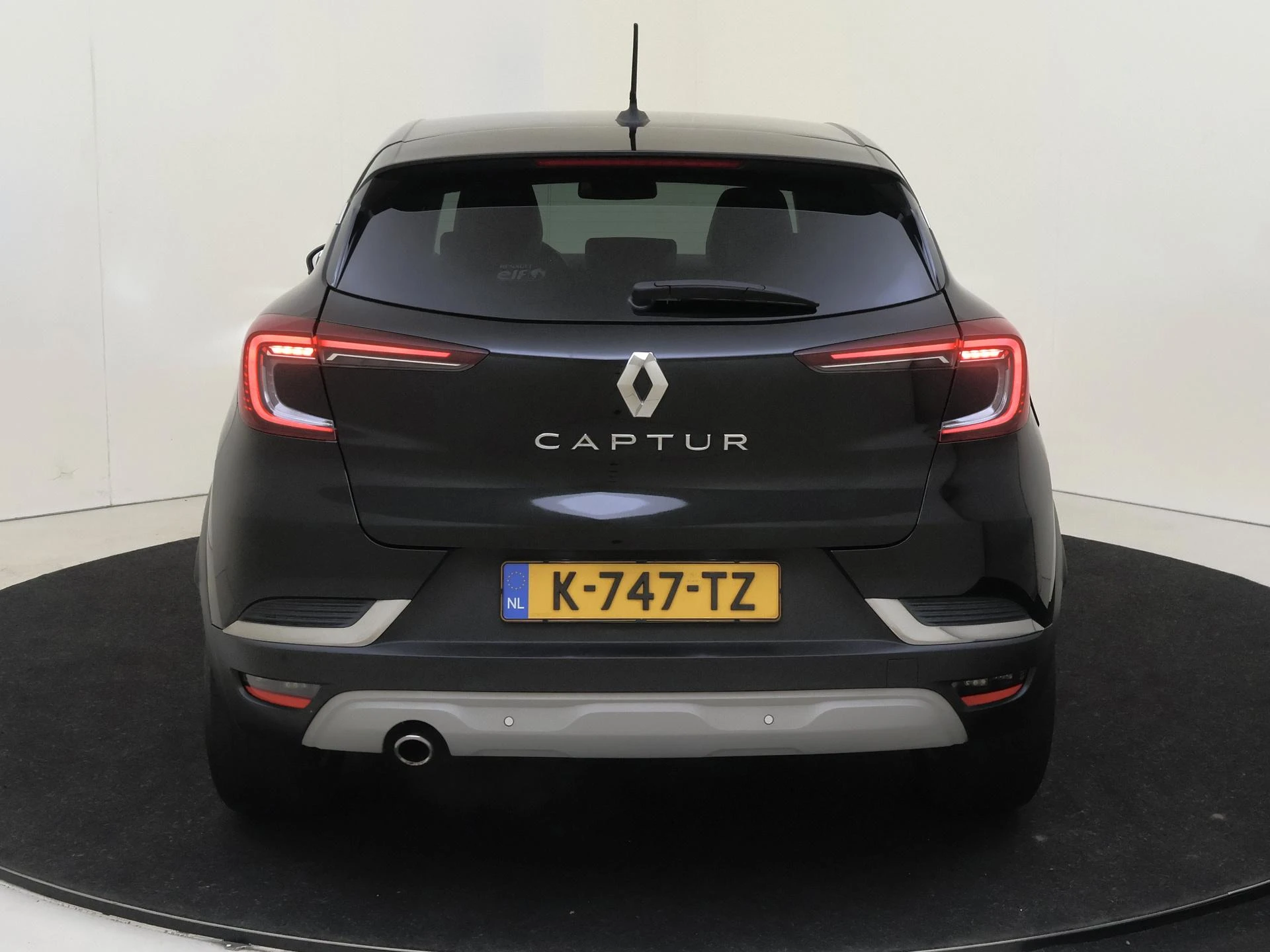 Renault-Captur-image-6