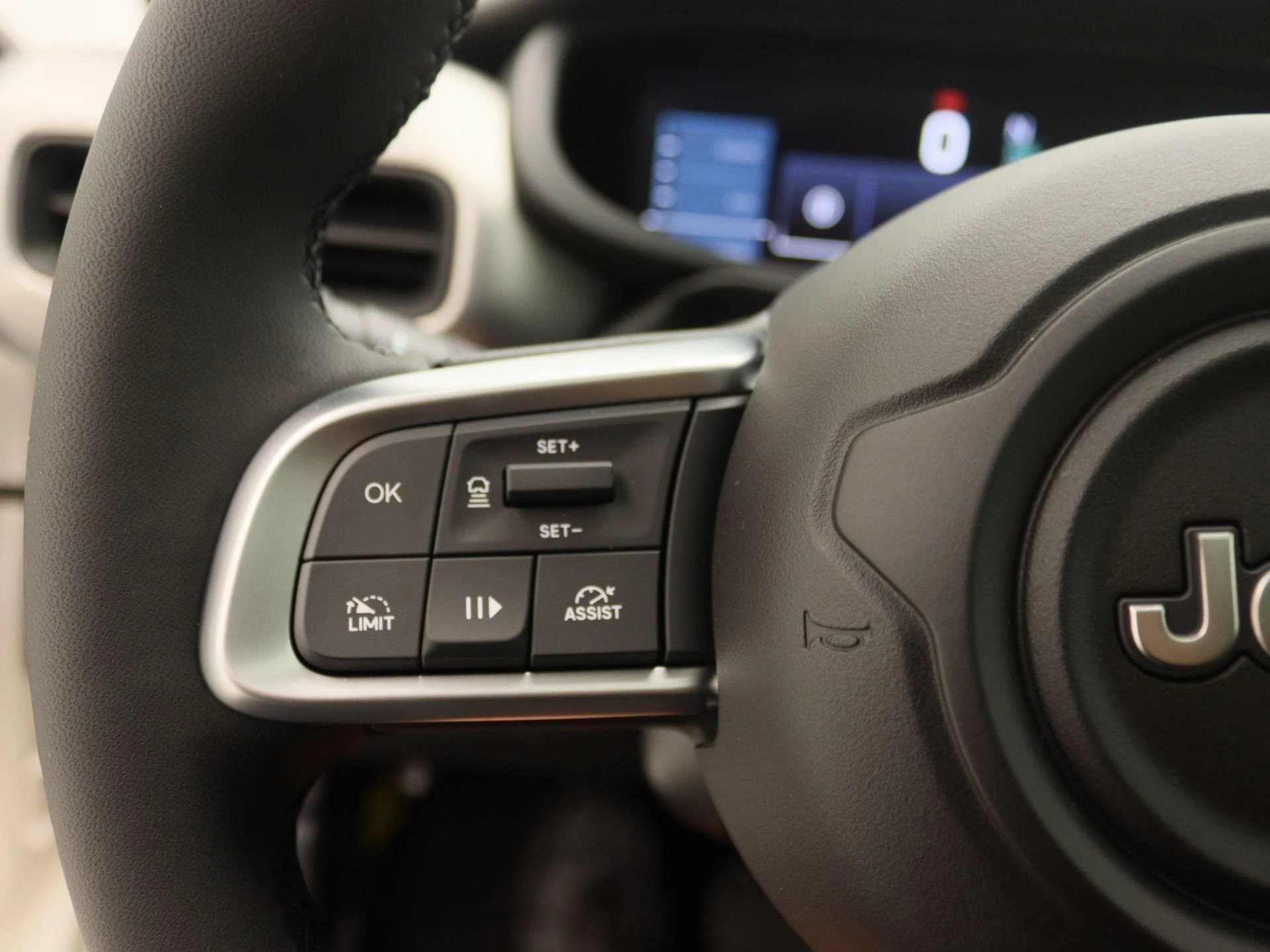 Jeep-Avenger-image-18
