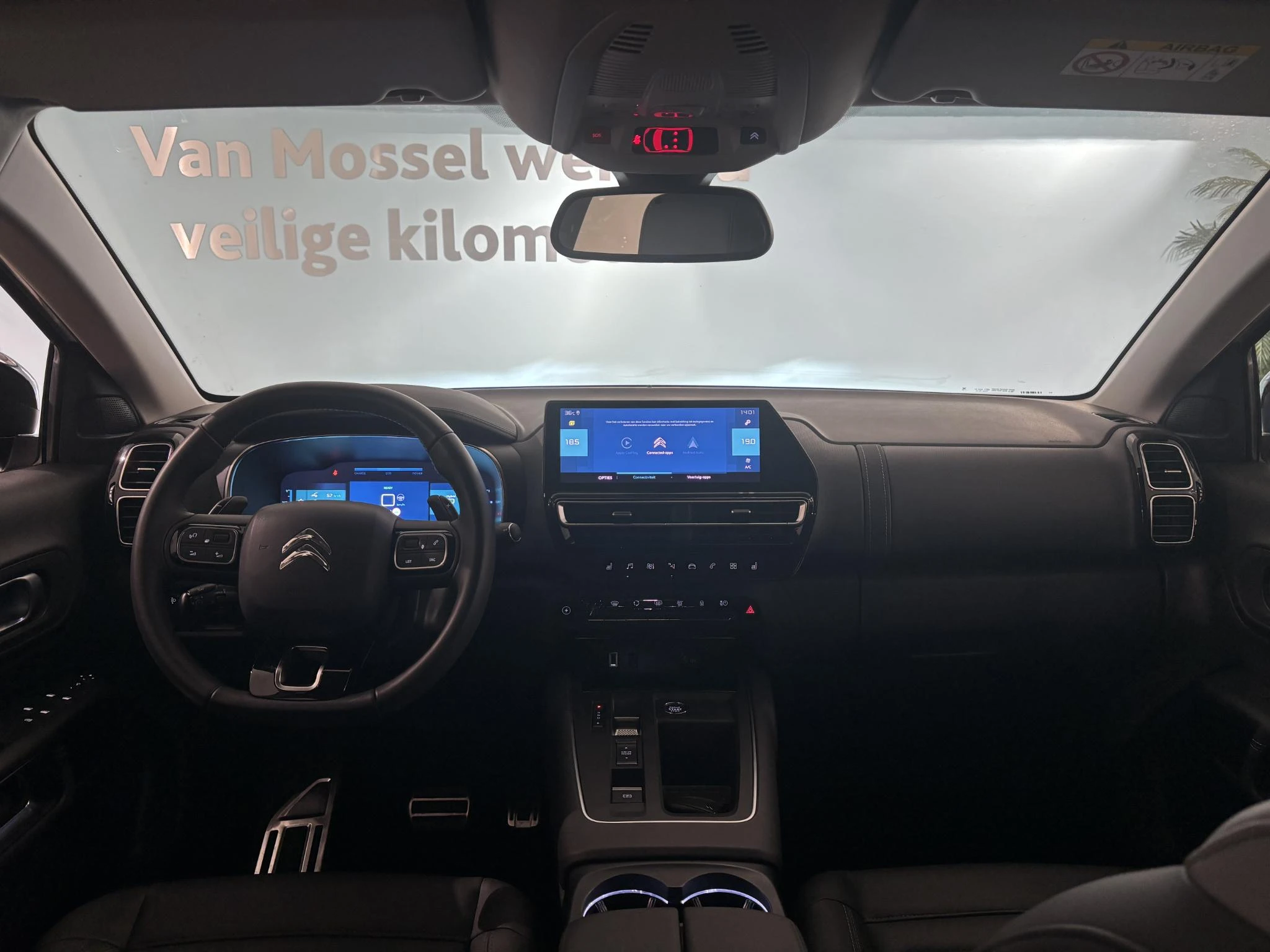 Citroën-C5 Aircross-image-12