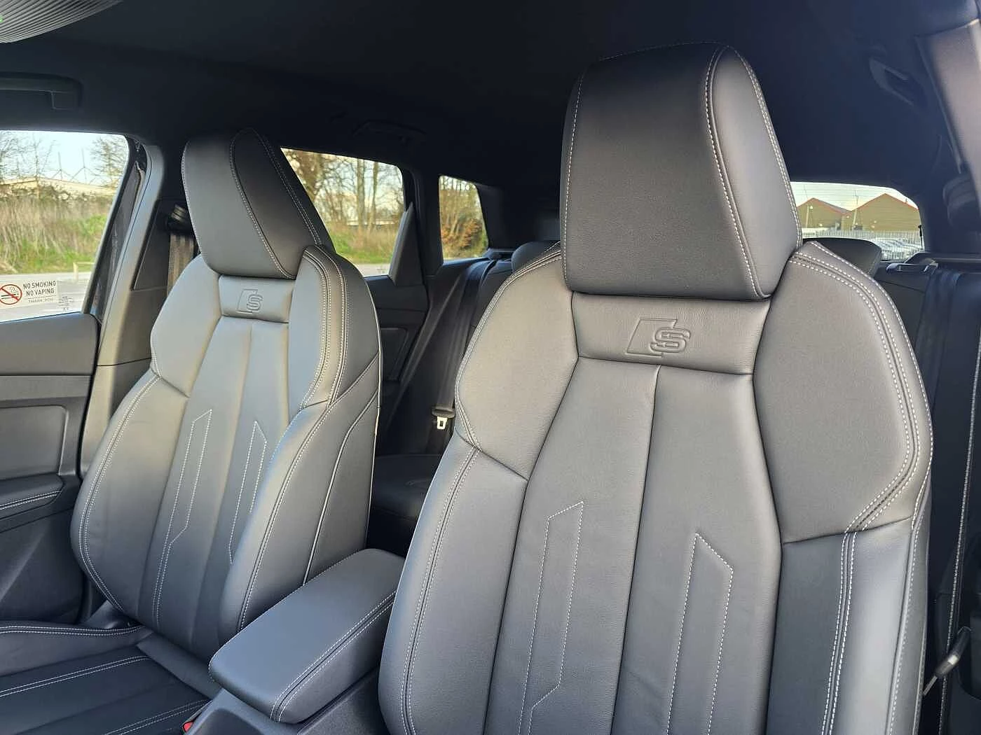 Audi-Q4 e-tron-image-9
