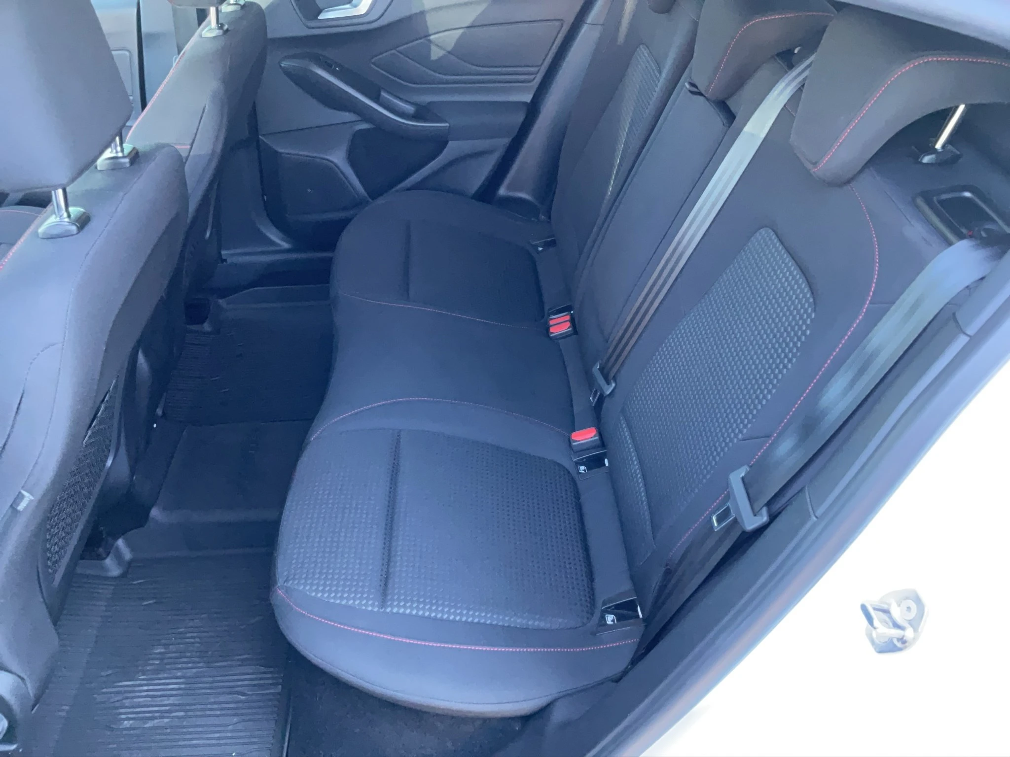 Ford Focus ST-Line DESIGN Sondermodell RFK*DISPLAY*BC*AHVR*WINT.PKT