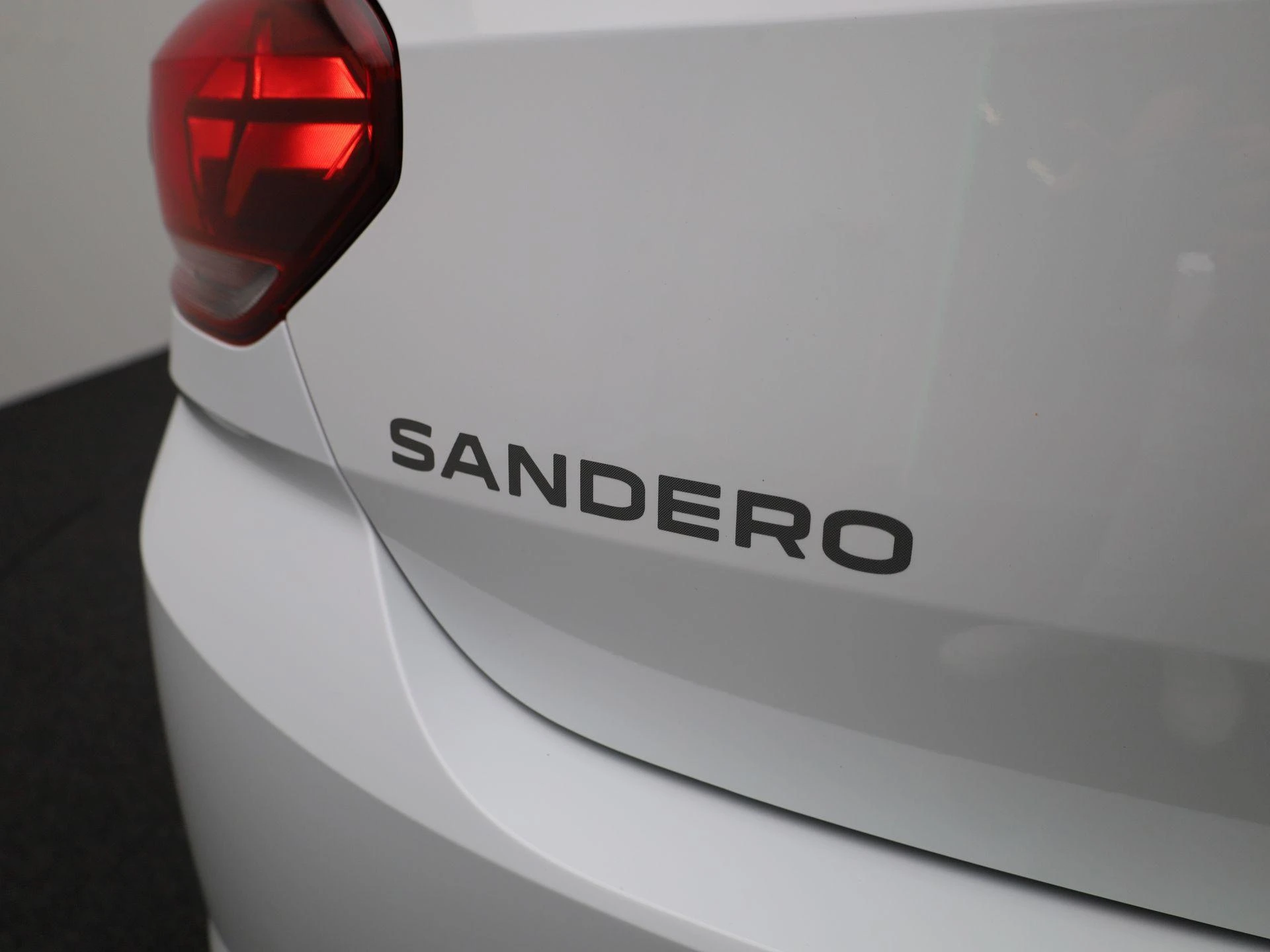 Dacia Sandero - 33