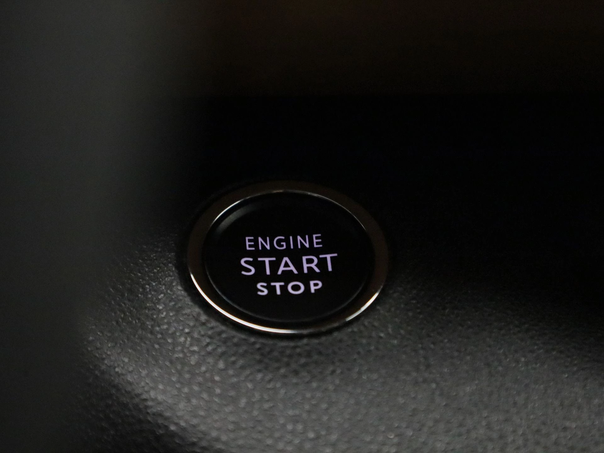 Jeep-Avenger-image-23