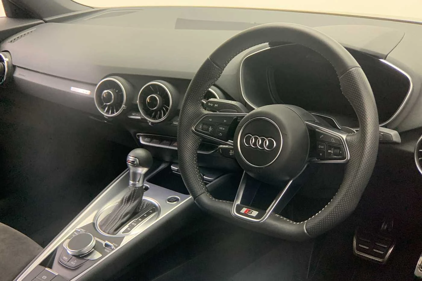 Audi-TT-image-5