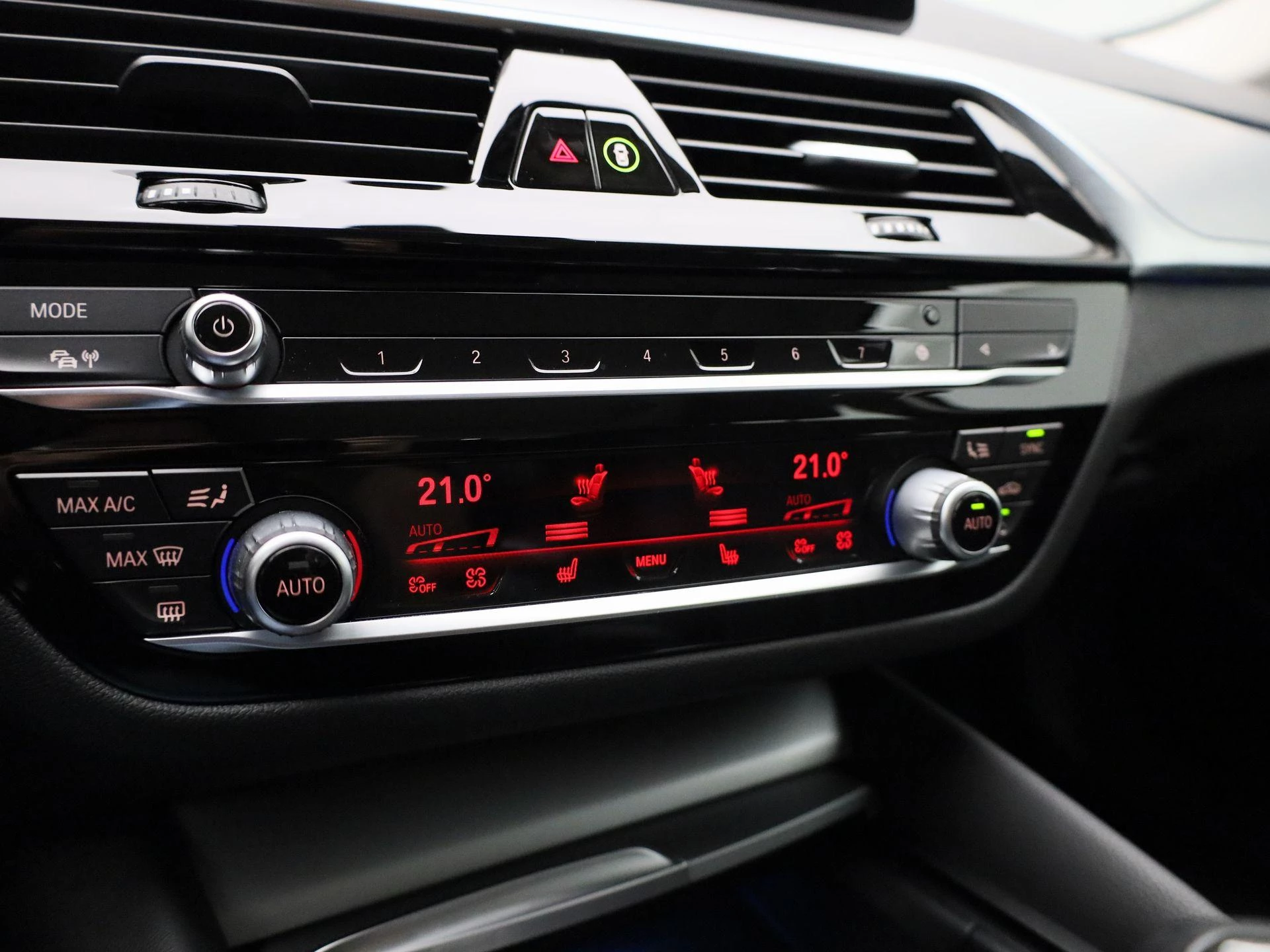 BMW-5 Serie-image-24