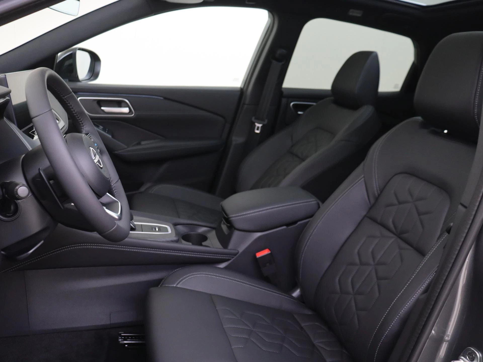 Nissan-QASHQAI-image-10