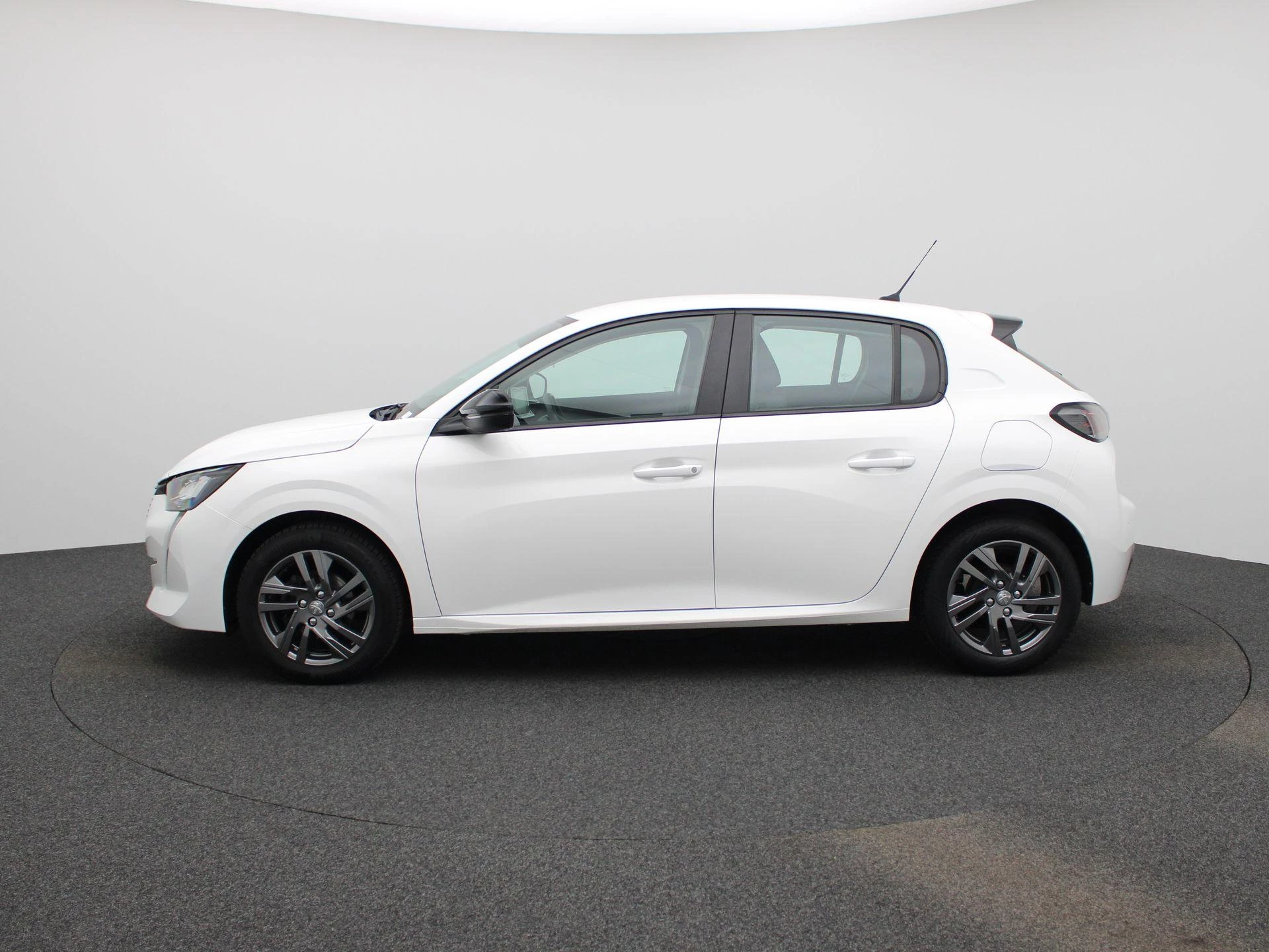 Peugeot-208-image-3