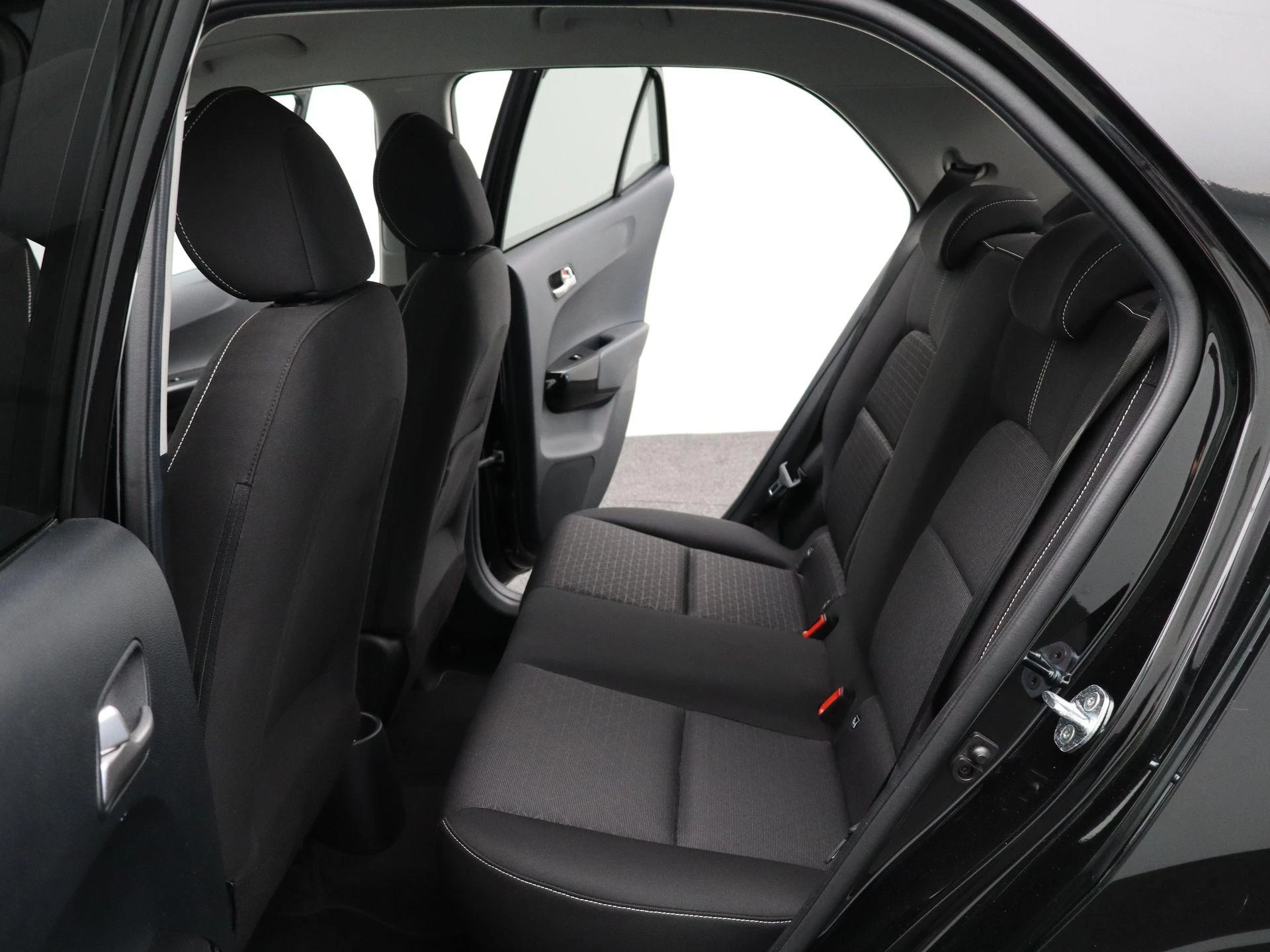 Kia-Picanto-image-13